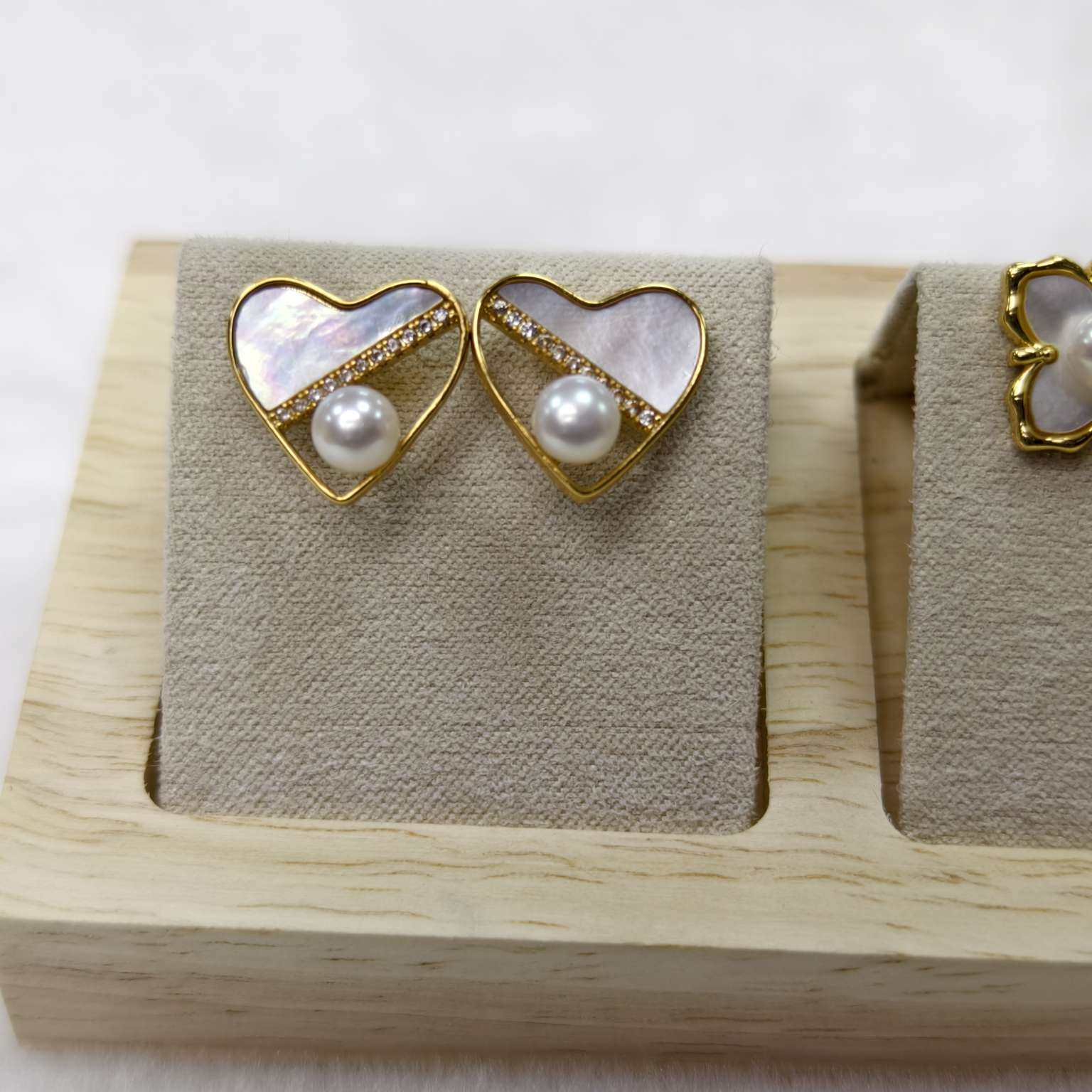 Pearl 925 silver Long Earrings for women's elegance, light luxury for daily commuting Item Picture