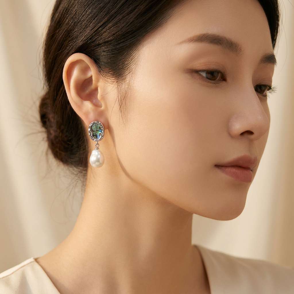 Pearl 925 silver earrings for women, long and elegant accessories, anti-allergy earrings Application Scenario