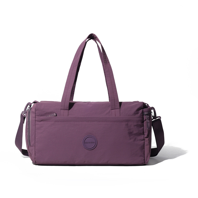 The new crossbody bag is simple, versatile, lightweight and has a large capacity. It is made of nylon fabric, a single-shoulder mummy bag, a commuting travel crossbody bag, a fitness bag, a yoga bag and a storage bag Specification image