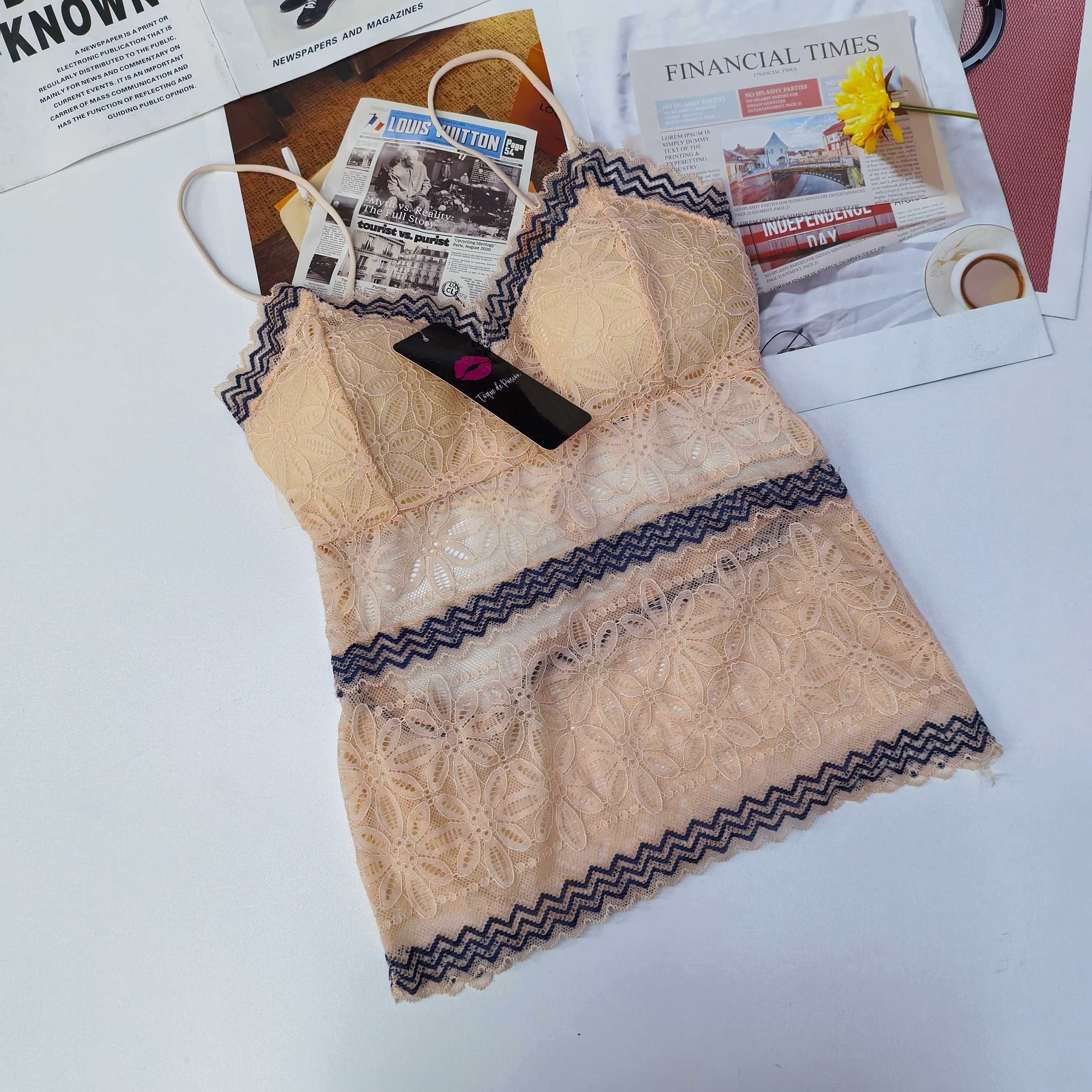 624# Foreign Trade Beauty Back Lace Halter, fashionable beauty back halter vest, women's anti-glare, strapless long style, wrapped chest QNI details Picture