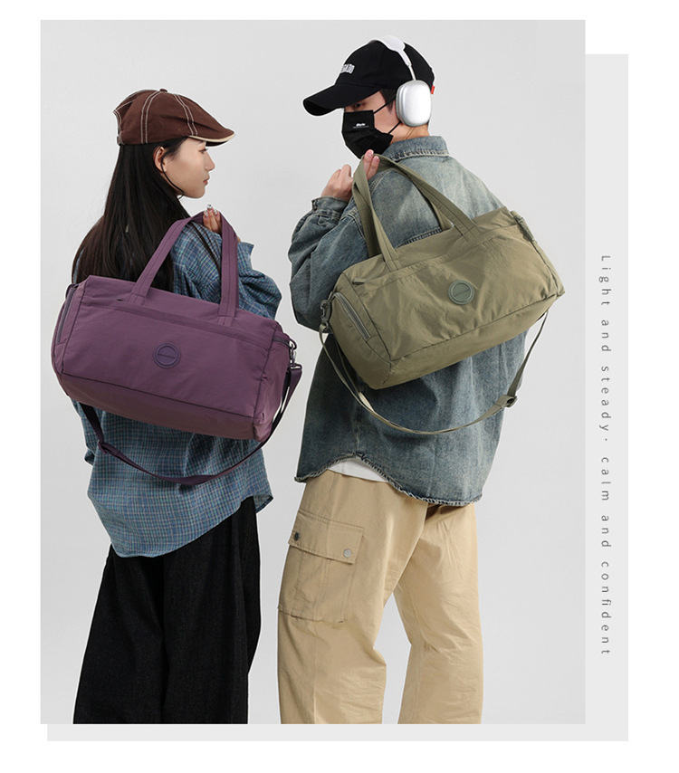 The new crossbody bag is simple, versatile, lightweight and has a large capacity. It is made of nylon fabric, a single-shoulder mummy bag, a commuting travel crossbody bag, a fitness bag, a yoga bag and a storage bag detail image 12