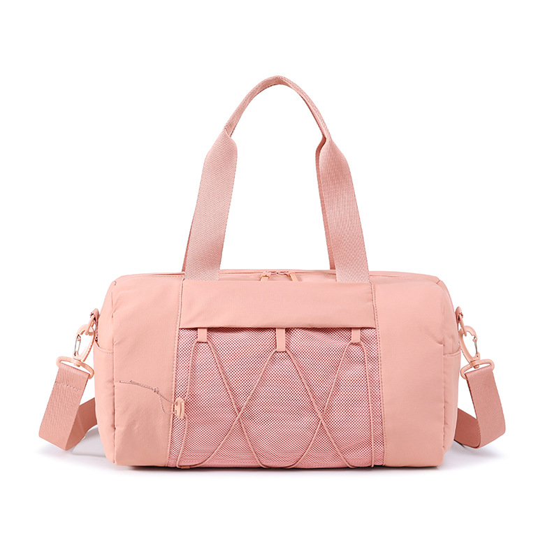 Fashionable sports and fitness bag with dry and wet separation, multi-functional luggage storage bag, hand-held crossbody carry-on travel bag, fitness bag Application Scenario