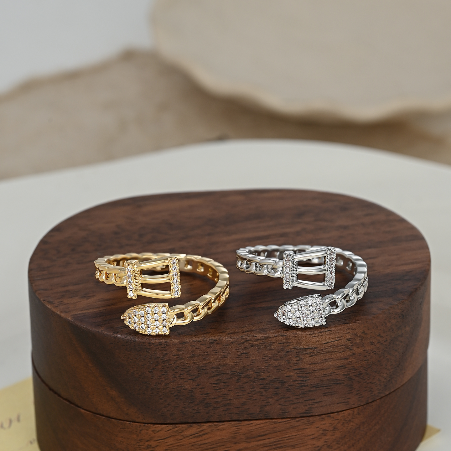 Wholesale of 2026 Summer new style personalized open ring, women's niche design Snake-tail ring, exquisite index finger ring