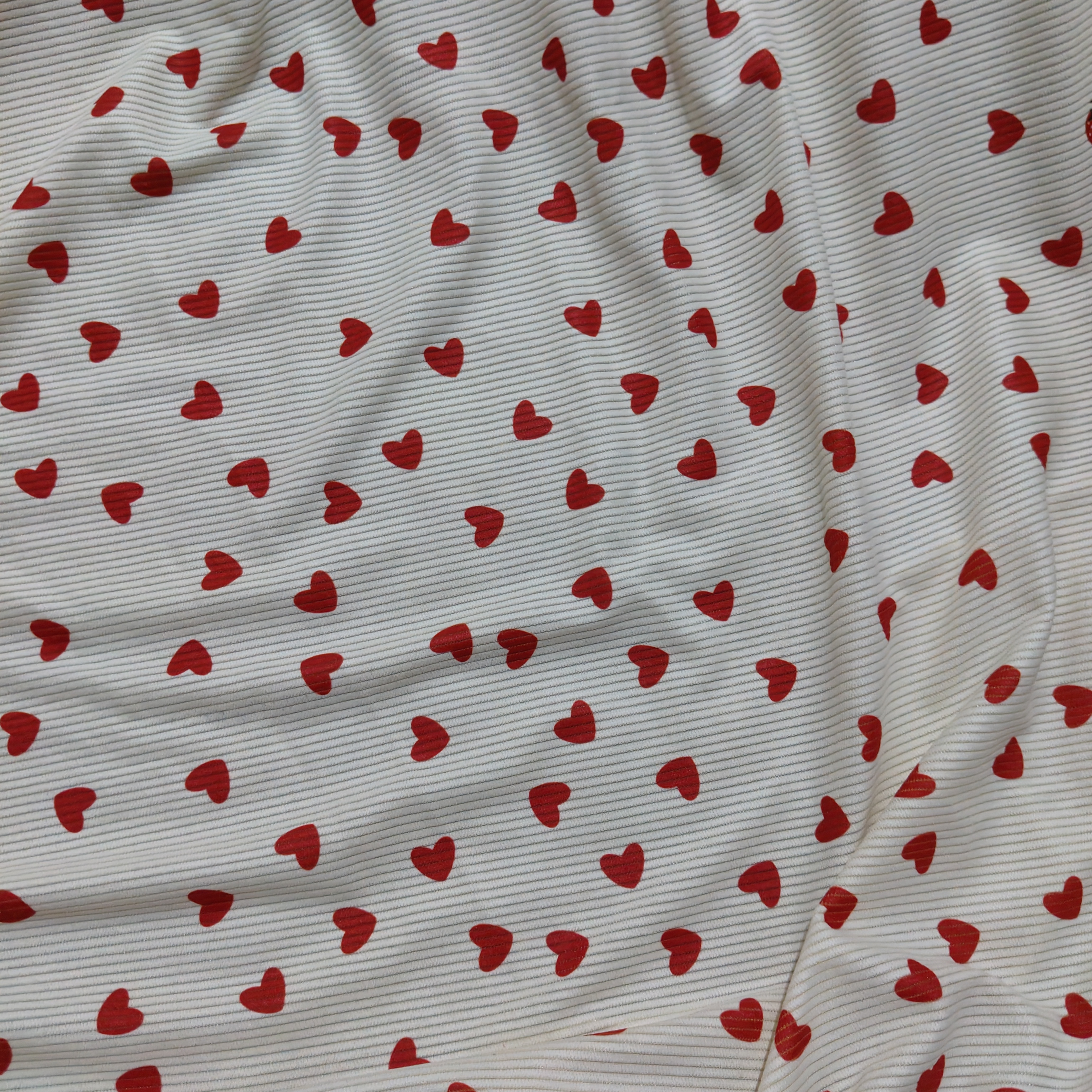 1. Soft, soft, skin-friendly, loose long-sleeved pajama set for women with strawberry heart and cherry print patterns detail image 5