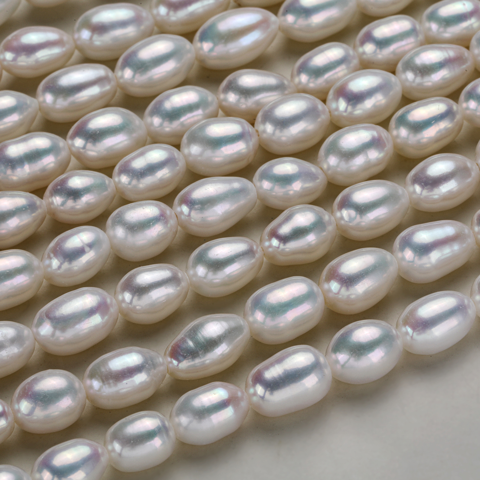 Natural freshwater pearls, 6-7-meter-shaped colored pearl strings, crystal handcrafted strings, glass beads, scattered beads, diy handcrafted material necklaces Application Scenario