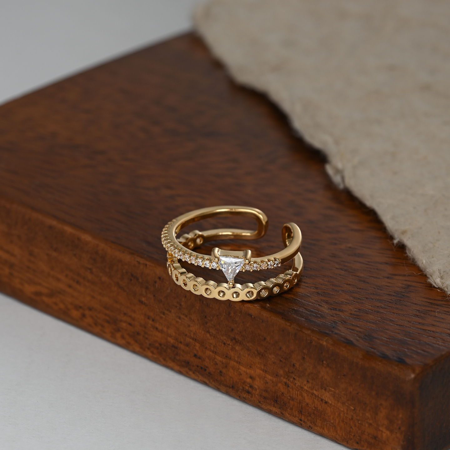 A new double-layer hollowed-out high-end opening design everyday versatile ring for summer 2026 details Picture