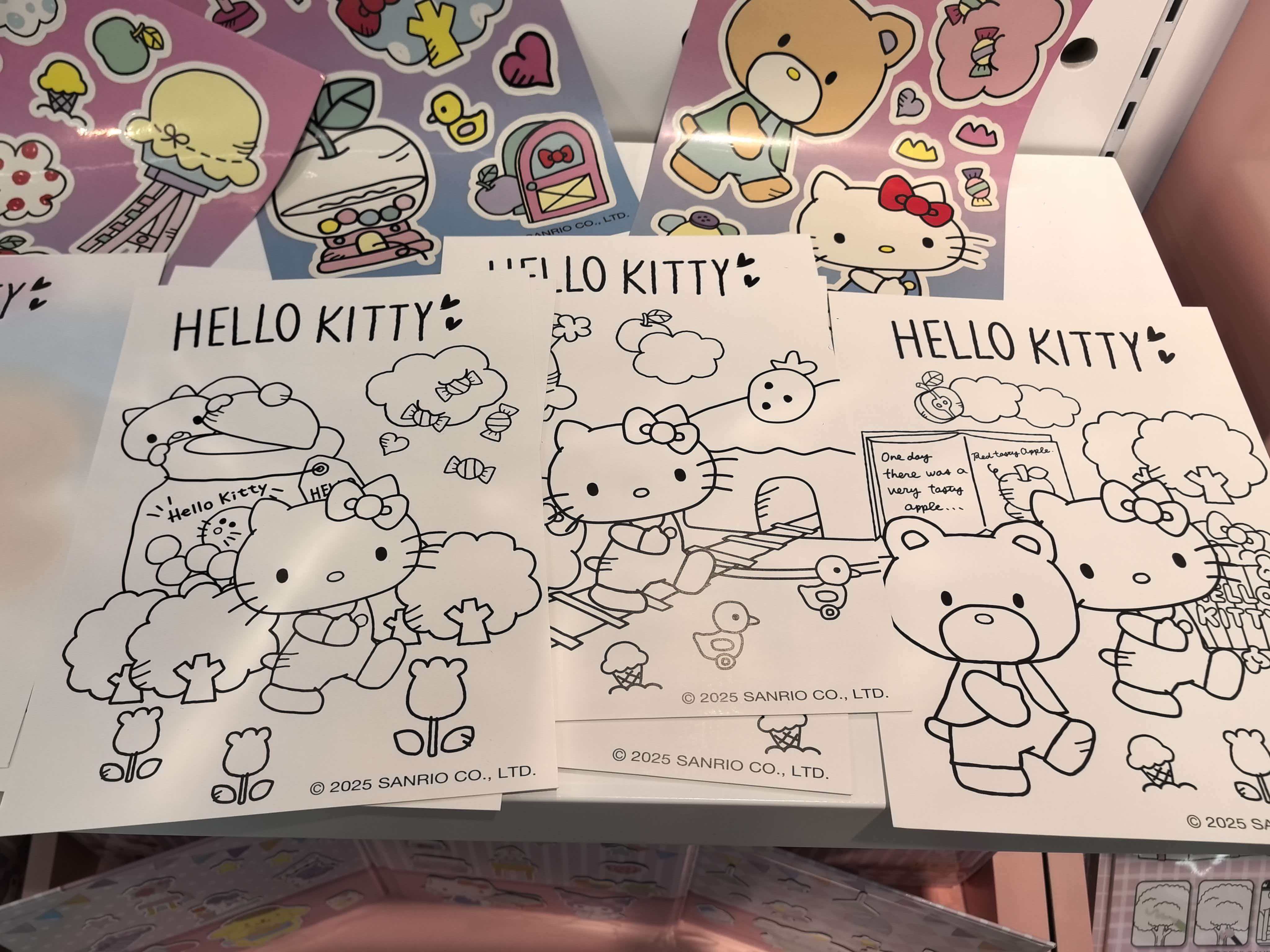 Hello Kitty Three-in-one Fun Quiet Bag Specification image
