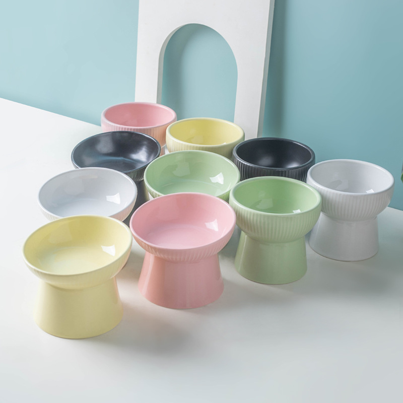 Ceramic cat and dog bowls, cute slanted mouth single bowl, cat basin, neck guard high leg bowl, dog basin, anti-knock cat supplies wholesale Application Scenario