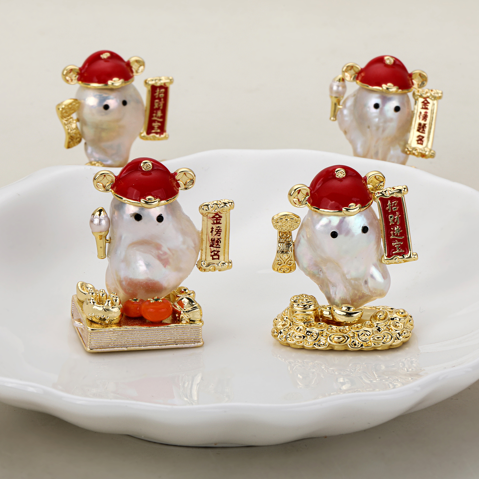 Wholesale of new natural freshwater Baroque pearl tabletop ornaments and exquisite handicrafts details Picture