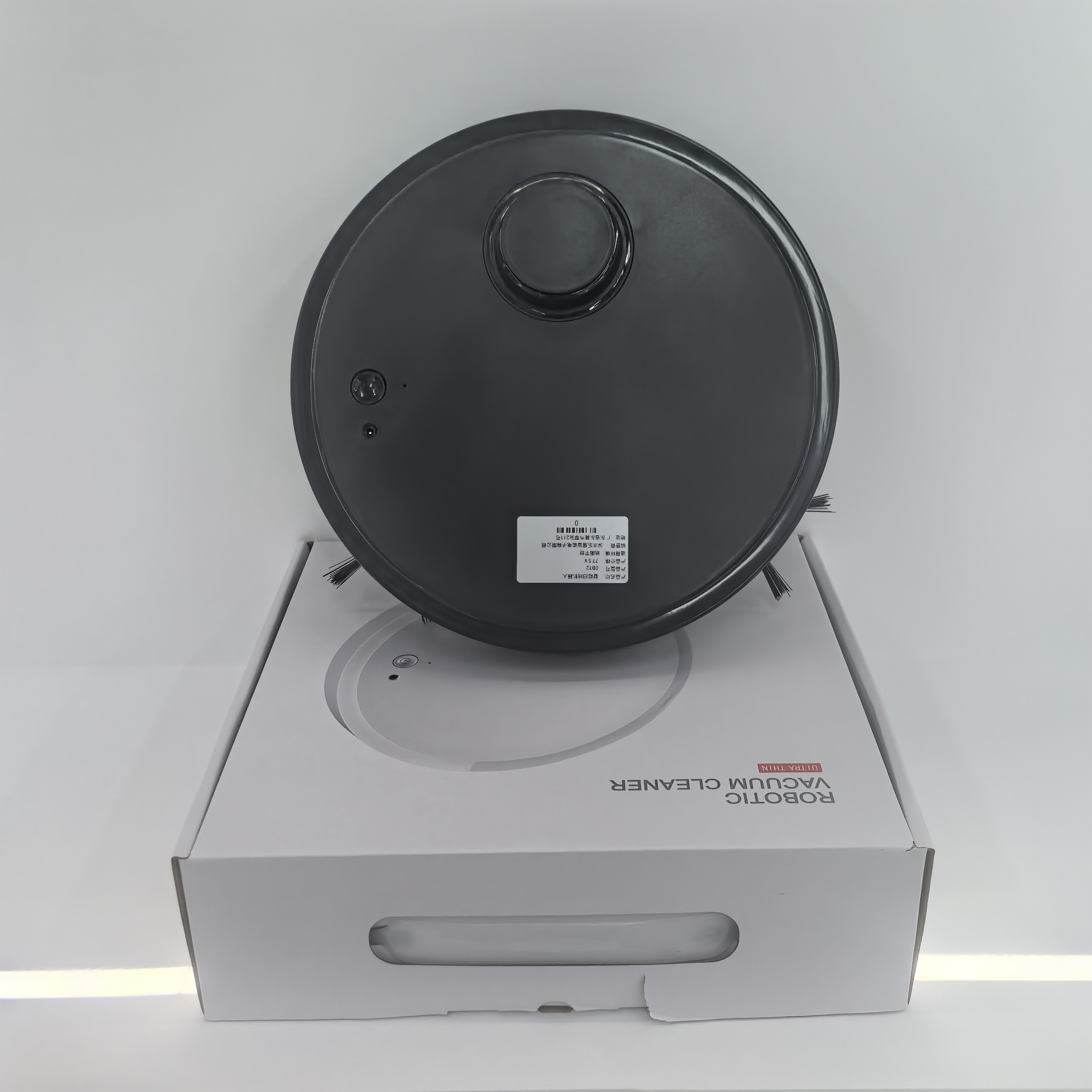 扫地机器人黑色圆形家用小家电