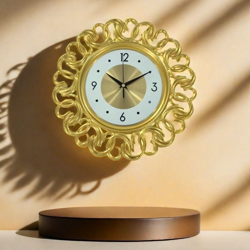 Golden carved acrylic children's wall clock, decorative wall watch r