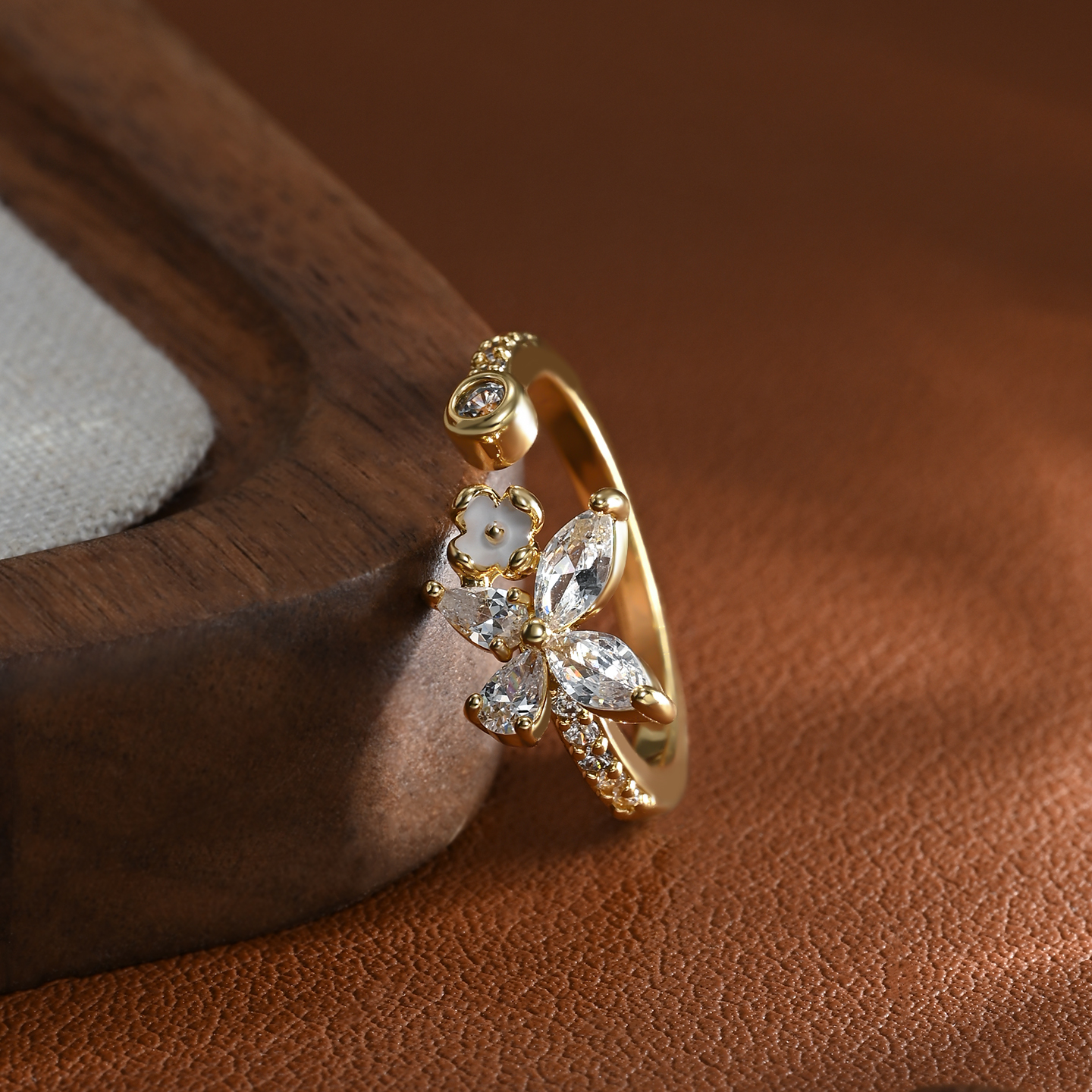 2026 New elegant and sweet bow opening high-end outing style Item Picture