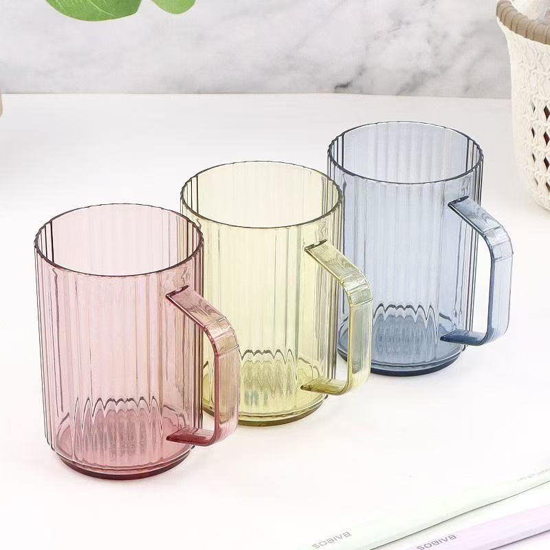 World Cup sports colored striped plastic water cup that changes color when cooled, disposable water cup