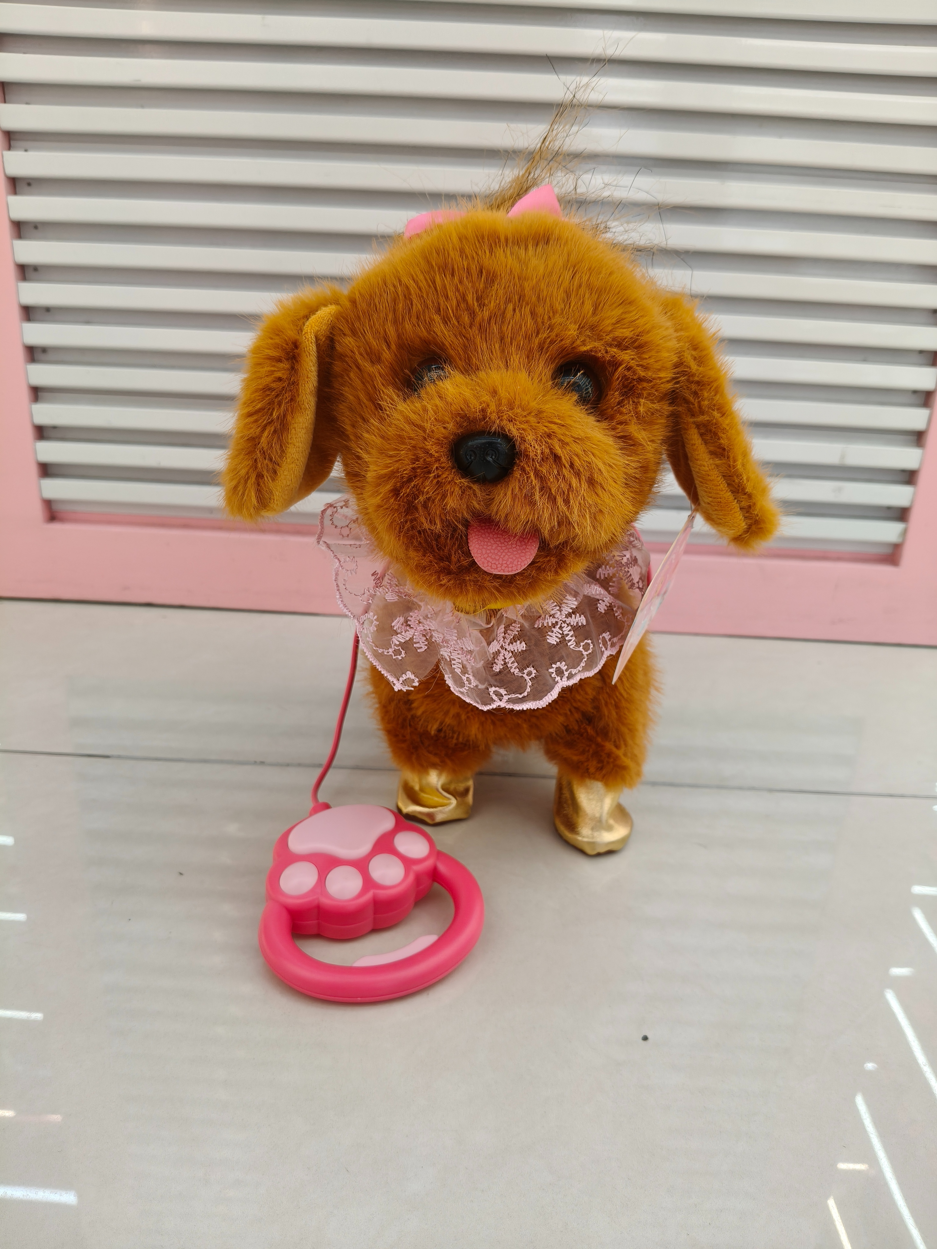 Touch the electric tongue-sticking dog that walks with its tongue licking and wags its tail to learn to speak children's toys Application Scenario