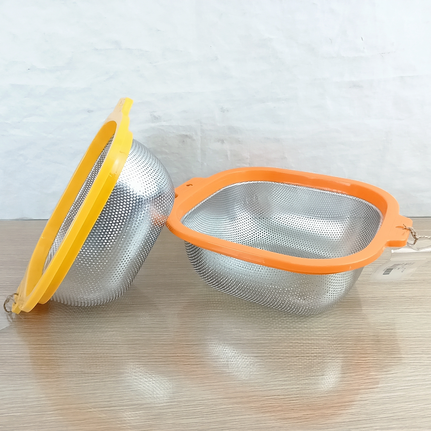DF99049 Draining basket, rectangular with colorful edges and dense holes, stainless steel thickened multi-functional kitchen household rice washing machine, rice washing sieve, DF TRADINGHOUSE Specification image