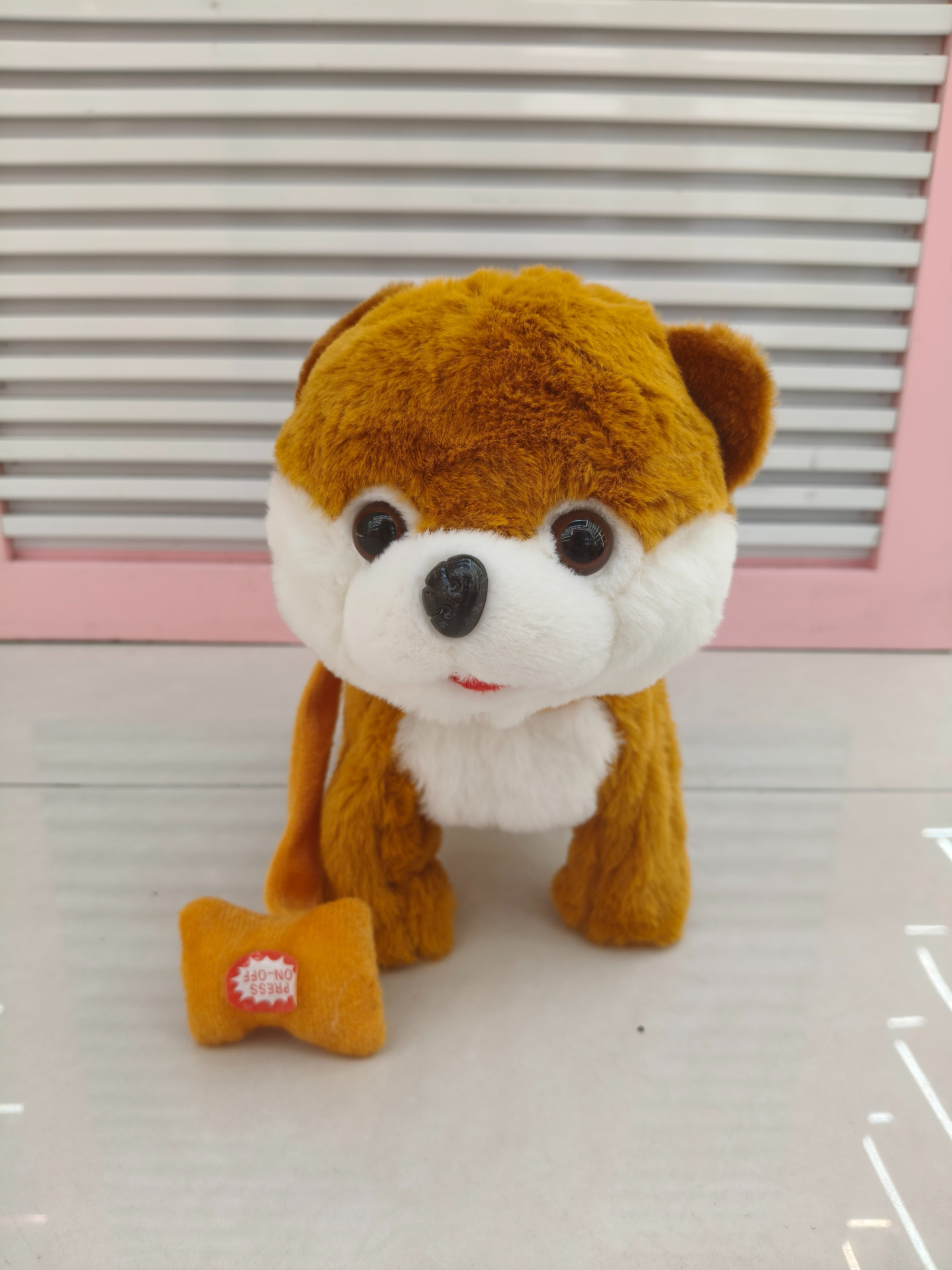 A children's toy dog that can sing while walking is a simulation of a plush electric leash dog from Shenbo Mei with 60 songs Application Scenario
