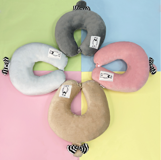 A must-have for neck protection when traveling! Soft U-shaped pillow, super comfortable for neck protection when traveling by car or plane, portable with high appearance level, essential for daily midday rest, available for wholesale.