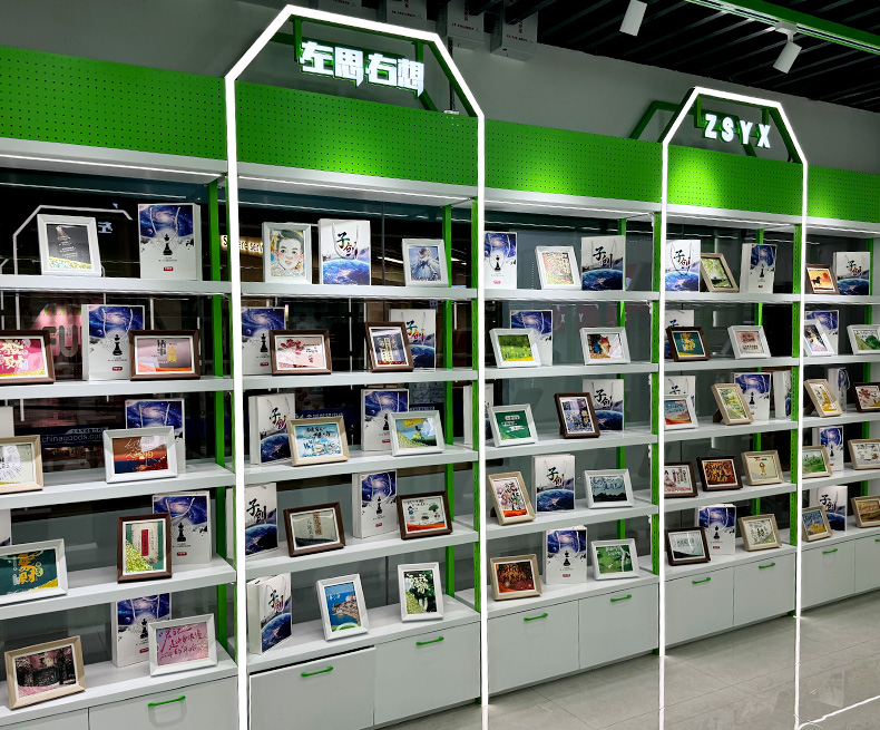 《很幸运》8寸流沙钻石画氛围感桌面摆件艺术文创礼品详情7