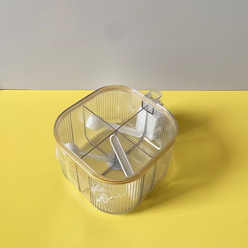 صناديق خضراء ذات أغطية رباعية اللون من بنوم بنه، ومقصات للمطبخ، ولوازم الفنادق Item Picture