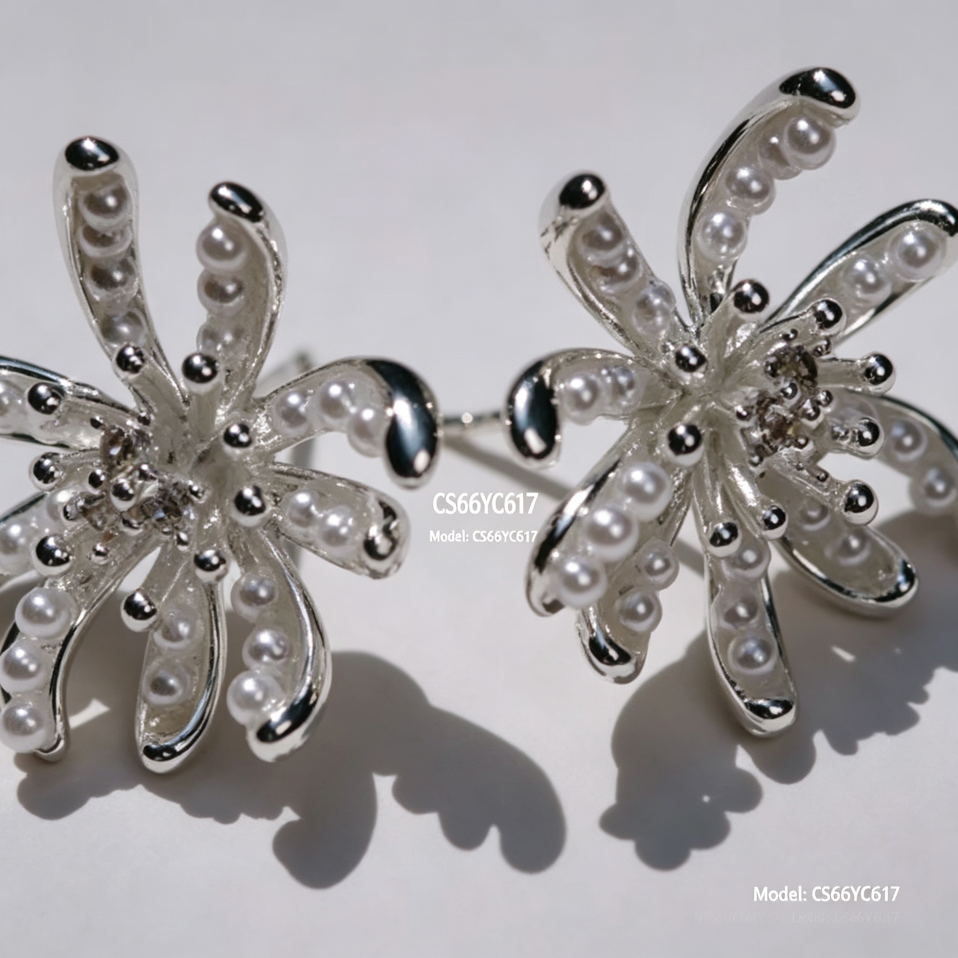 Chunshi Original Silver Pearl Flower Stud 925 Silver Earrings Set Application Scenario