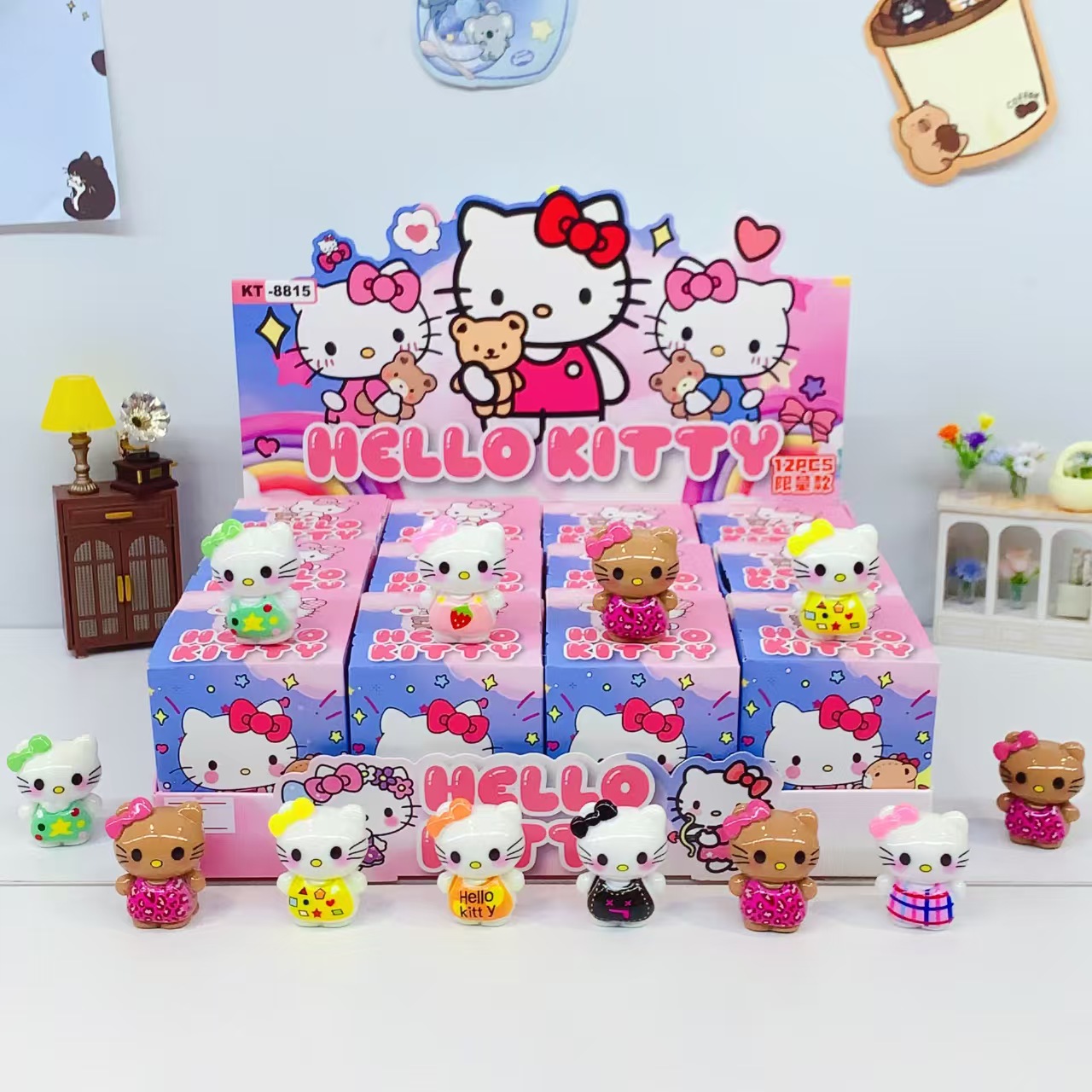 潮玩卡通创意盲盒桌面可爱小巧装饰摆件公仔