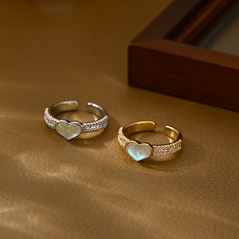 Hot-selling items on Douyin Live: Heart-shaped and versatile open-mouth rings, exquisite and elegant style rings, fashionable and daily style wholesale Application Scenario