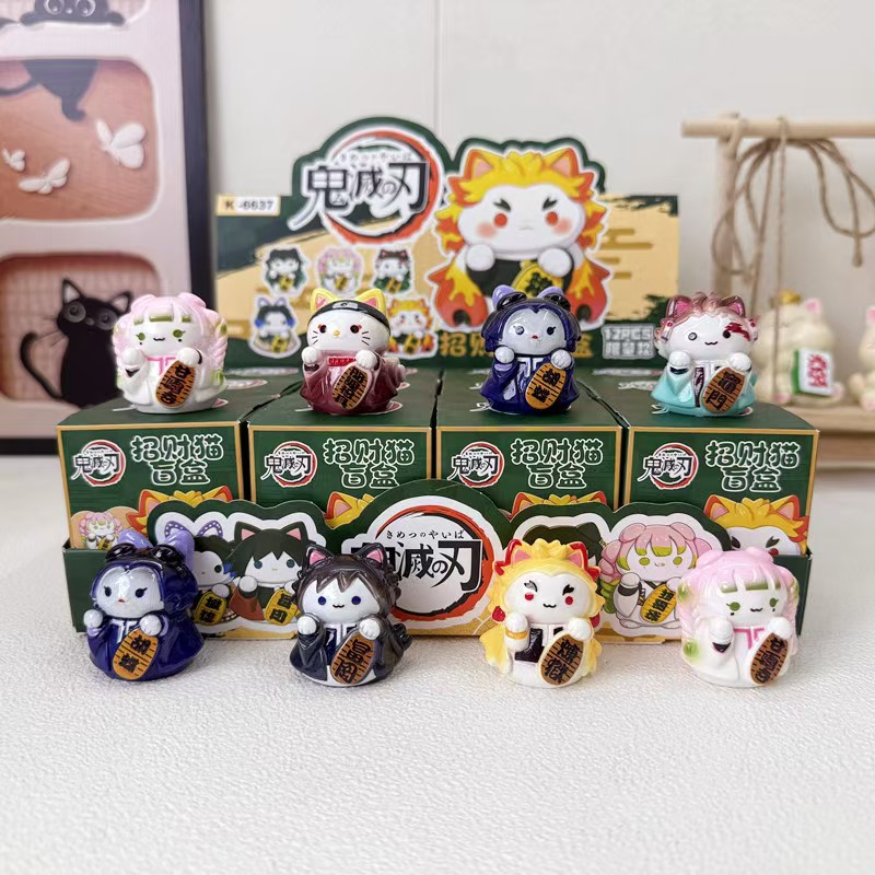 新款鬼灭之刃猫咪盲盒可爱招财猫创意装饰摆件