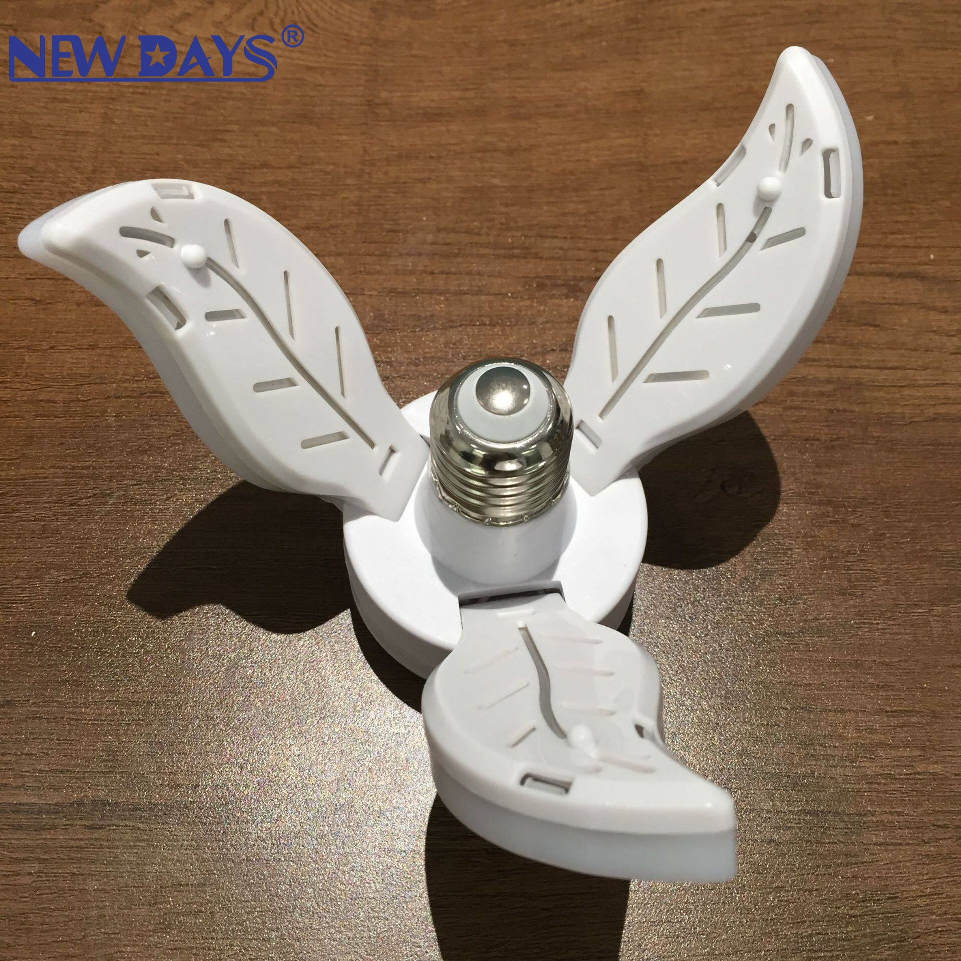 NEWDAYS brand cross-border new product LED bulb leaf lamp, Mango Lamp three-leaf +1 eye-protecting folding lamp, Screw E27-port energy-saving high-brightness lighting lamp bulb leaf lamp bulb Specification image