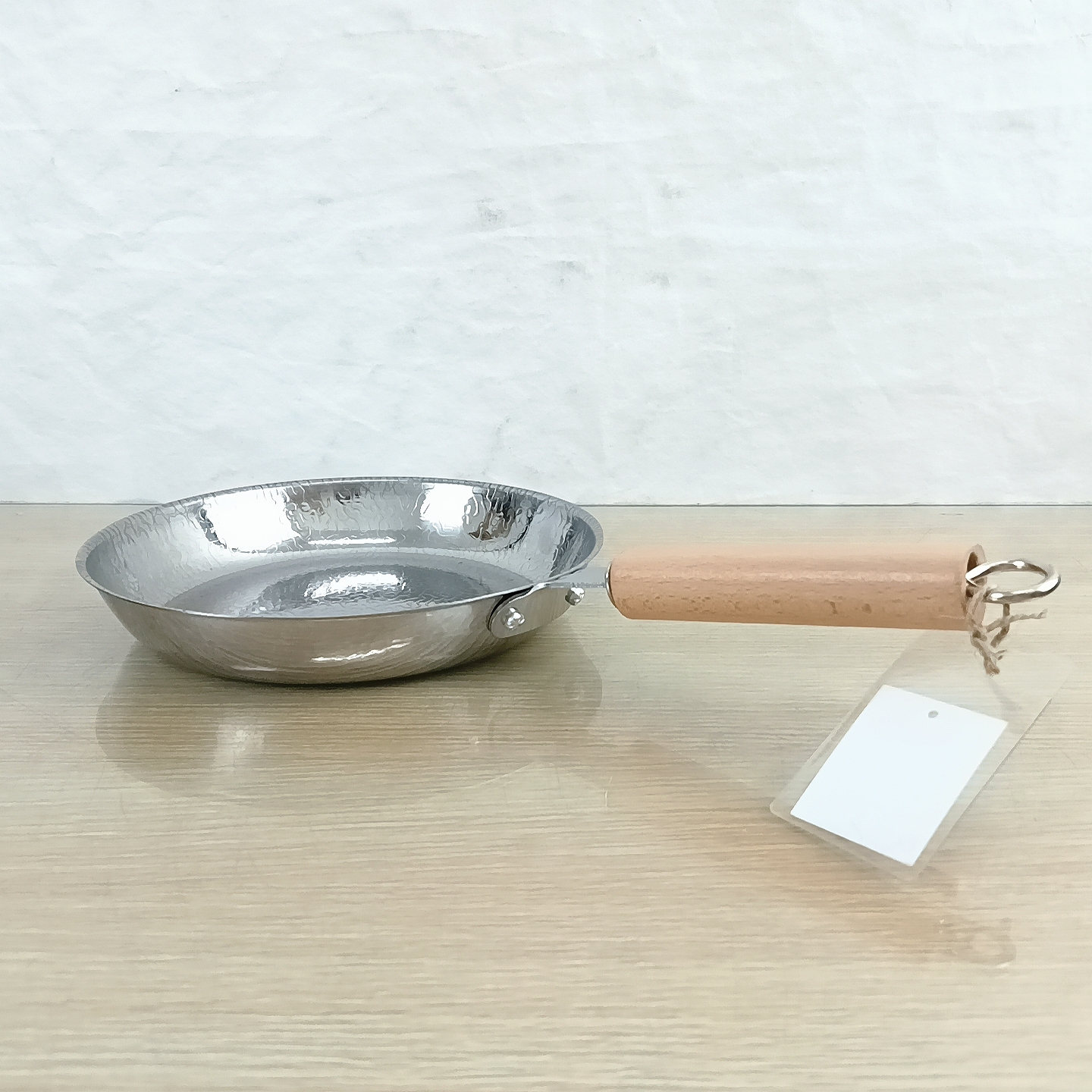 DF68244 snow-patterned flat pan pancake pan hand-held pancake pan iron plate 鏊子 cast iron frying pan uncoated non-stick pan DF TRADINGHOUSE Specification image