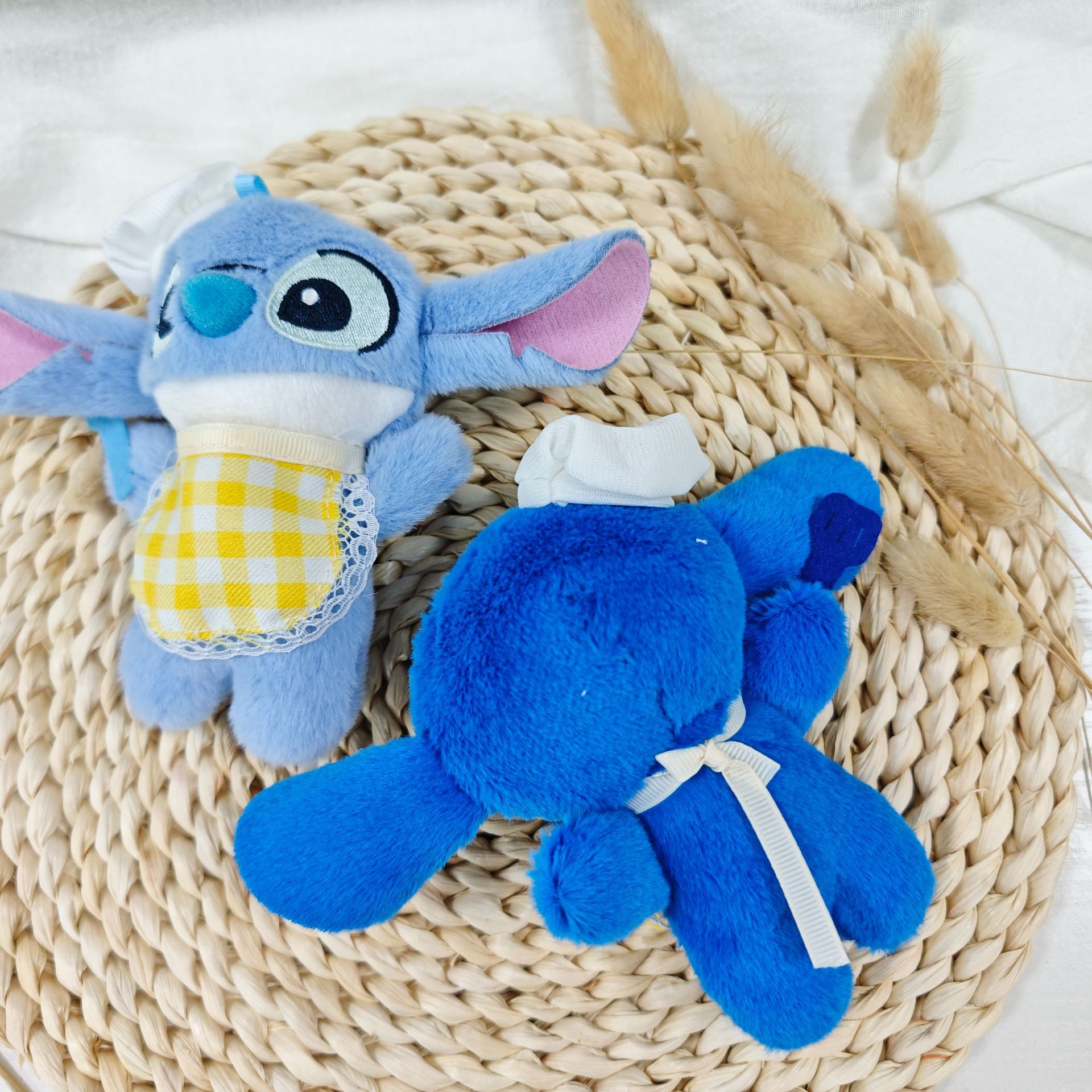 Chef Stitch's creative 4-inch plush pendant, claw machine, doll, key pendant, car bag, hanging accessory, gift, cartoon transformation keychain, dress-up doll, hanging accessory, plush toy, cute wholesale details Picture