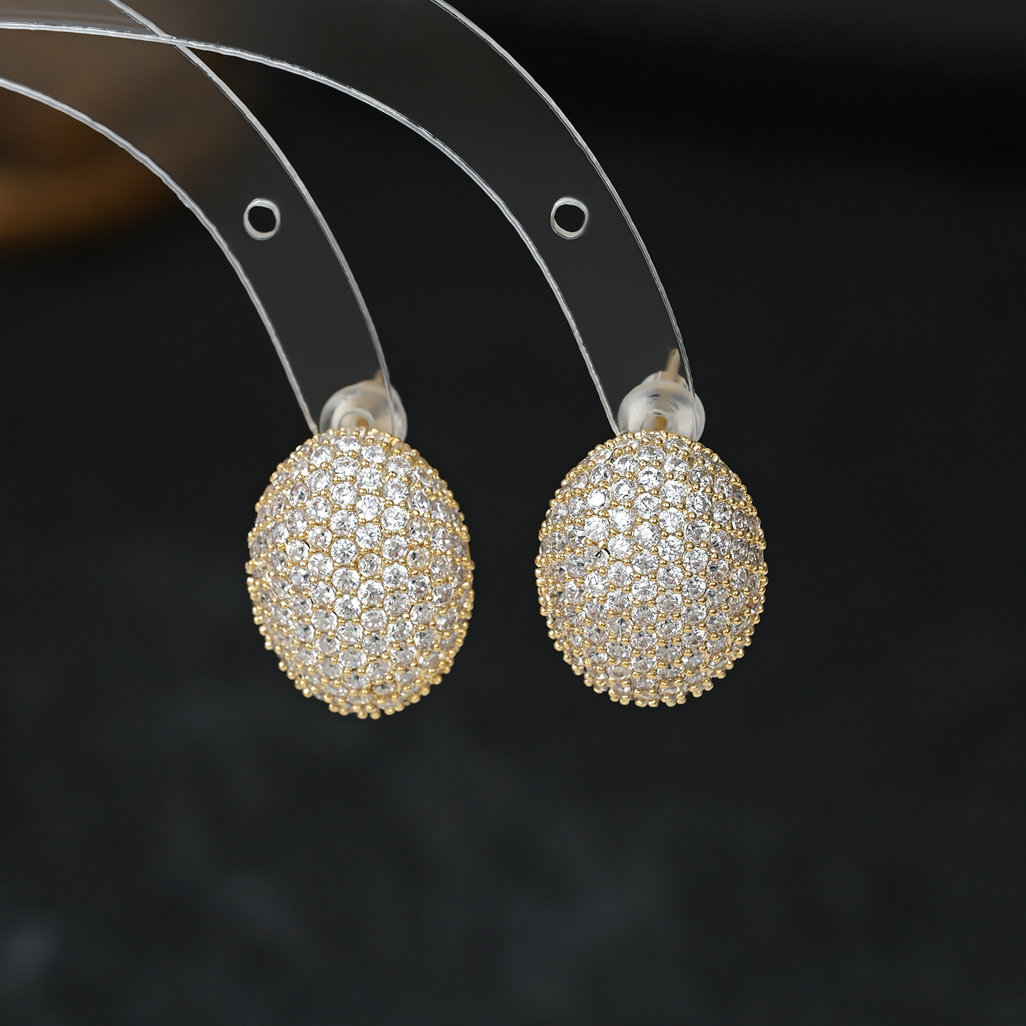 S925 Silver Needle Korean version fashionable and individual earrings, women's high-end sense Zircon Little Bean stud earrings, simple and versatile earrings Specification image
