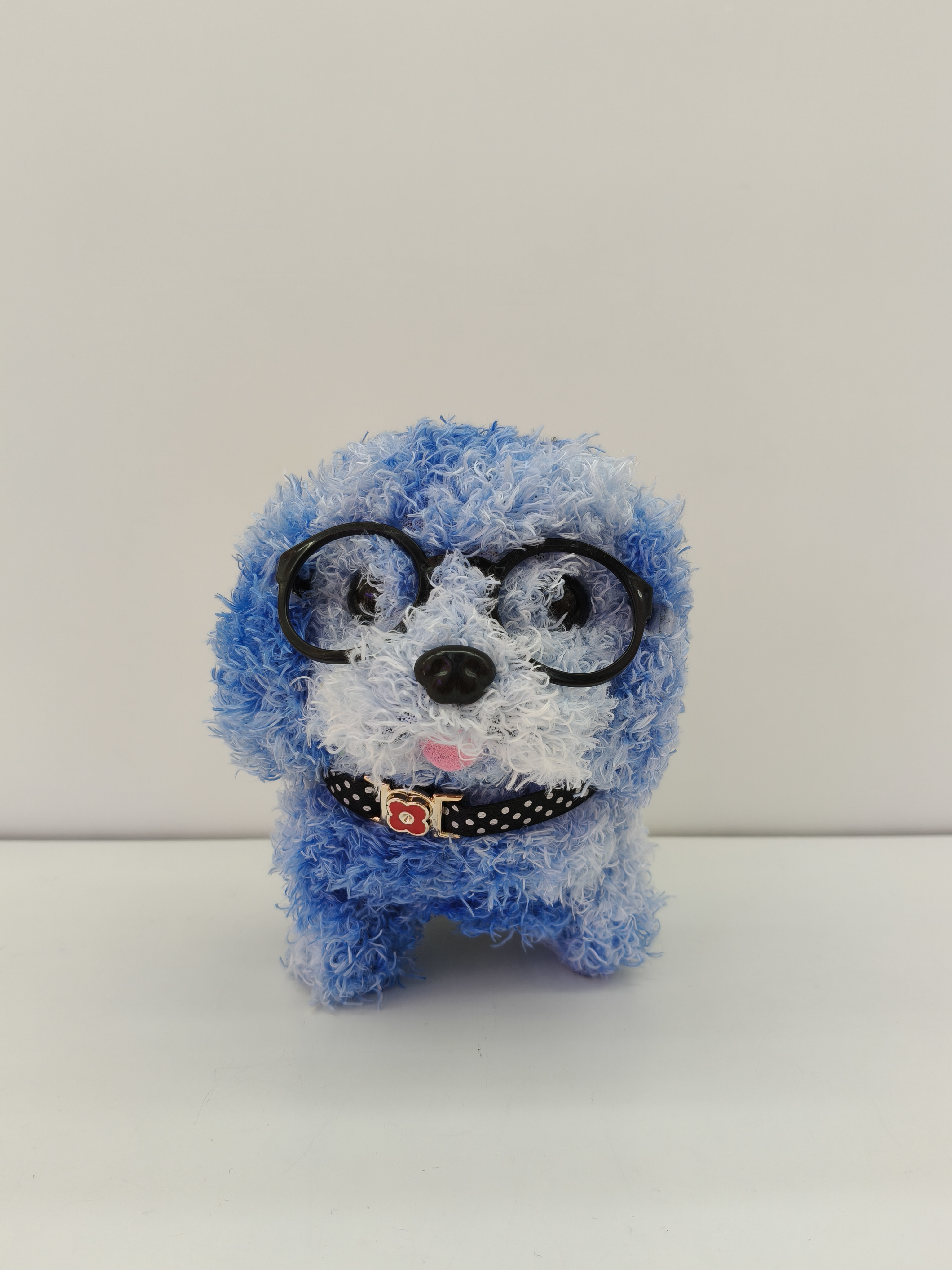 Colorful curly glasses dog plush puppy doll, a cute toy puppy that can walk and bark Application Scenario