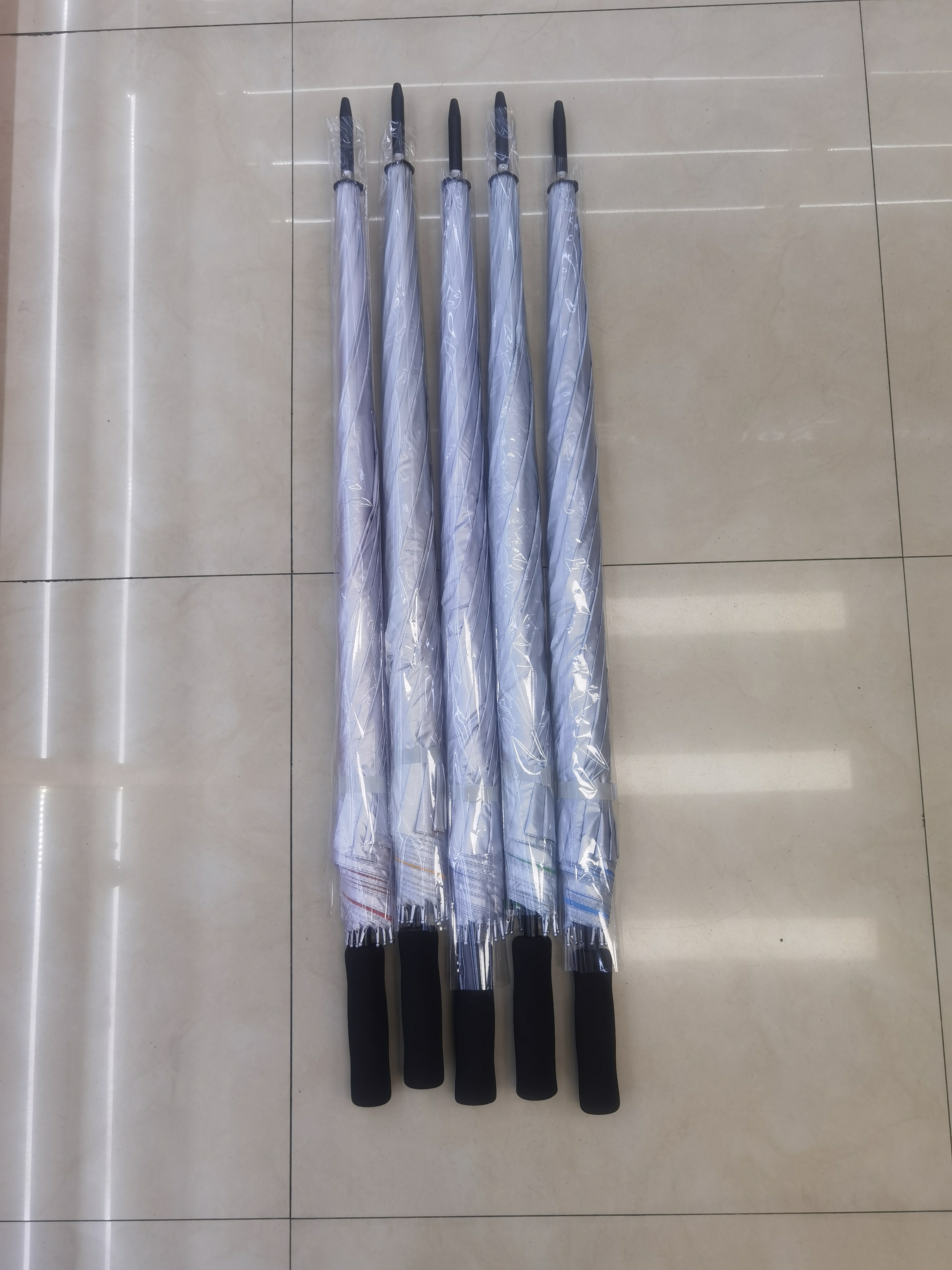 Anti-silver rubber straight rod long umbrella, enlarged and thickened 10-bone silver rubber umbrella, automatic EVA handle export umbrella