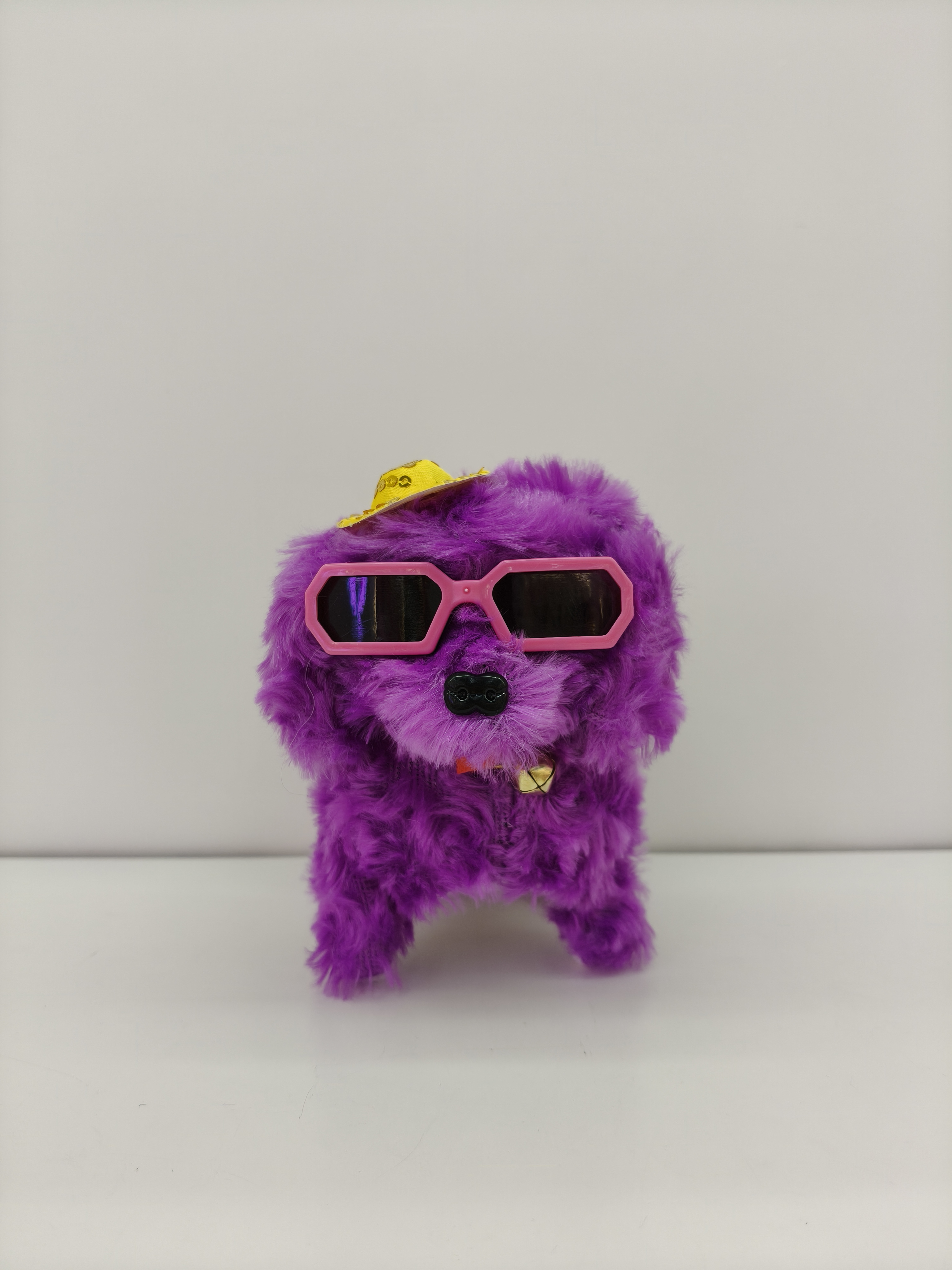 Sunglasses, hat, dog, plush puppy doll, a cute toy puppy that can walk and bark Item Picture