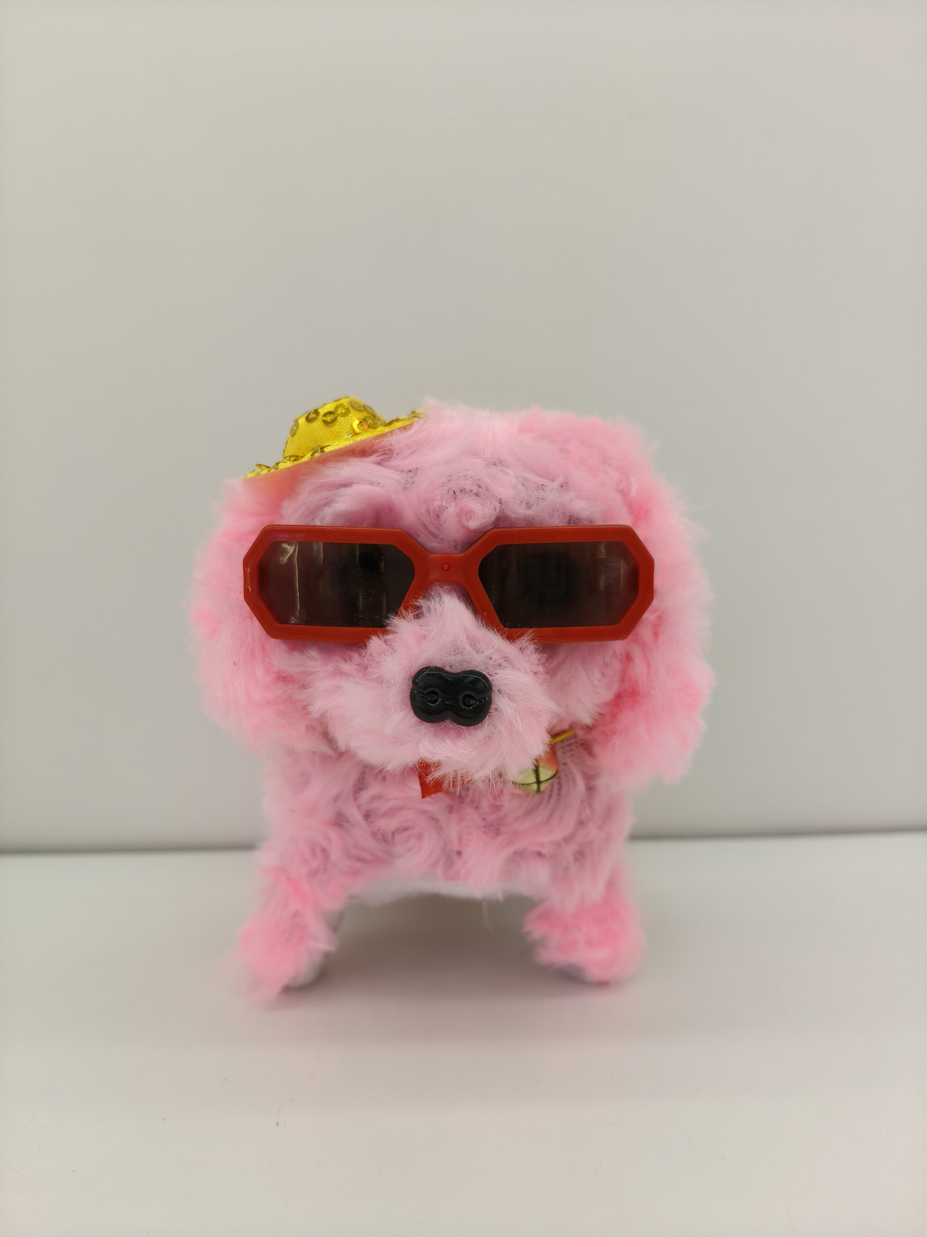 Sunglasses, hat, dog, plush puppy doll, a cute toy puppy that can walk and bark Specification image