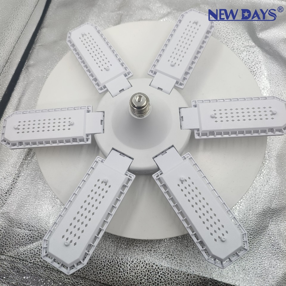 NEWDAYS brand cross-border new LED bulb leaf lamp, King Kong six-leaf +1 eye-protecting non-flicker folding lamp, Screw E27-port energy-saving high-brightness lighting lamp bulb leaf lamp bulb details Picture
