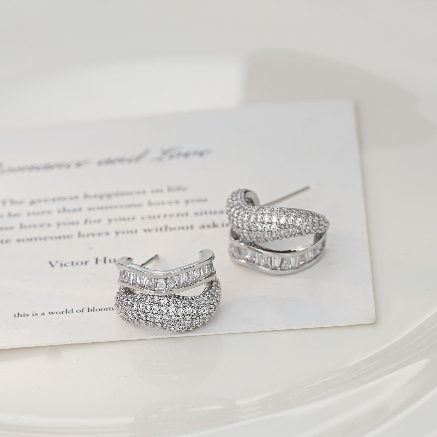 Серебряная игла S925 покрыта модным двухэтажным двухэтажным кольцом с открытым открытым кольцом в корейском стиле Specification image