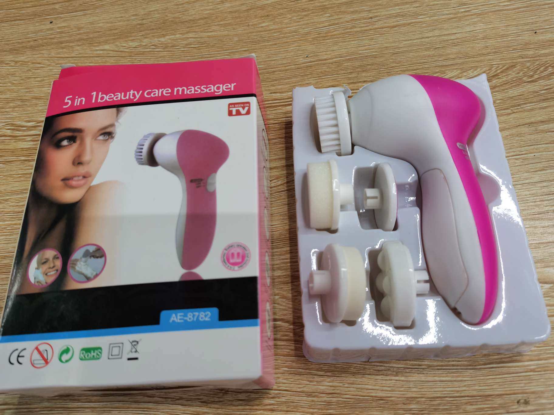 Five-in-one electric facial cleanser, facial cleansing device, facial cleaner, blackhead and pore cleaning instrument, facial massage brush