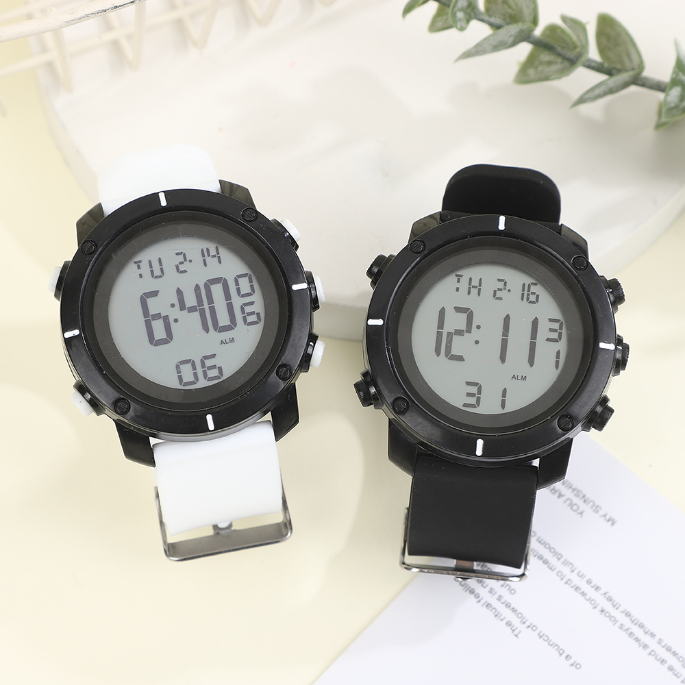 FUYADA high-quality waterproof electronic watch, luminous alarm clock, multi-functional electronic watch, silicone strap, skin-friendly alloy case, durable and shock-resistant, cool sporty style electronic watch Application Scenario