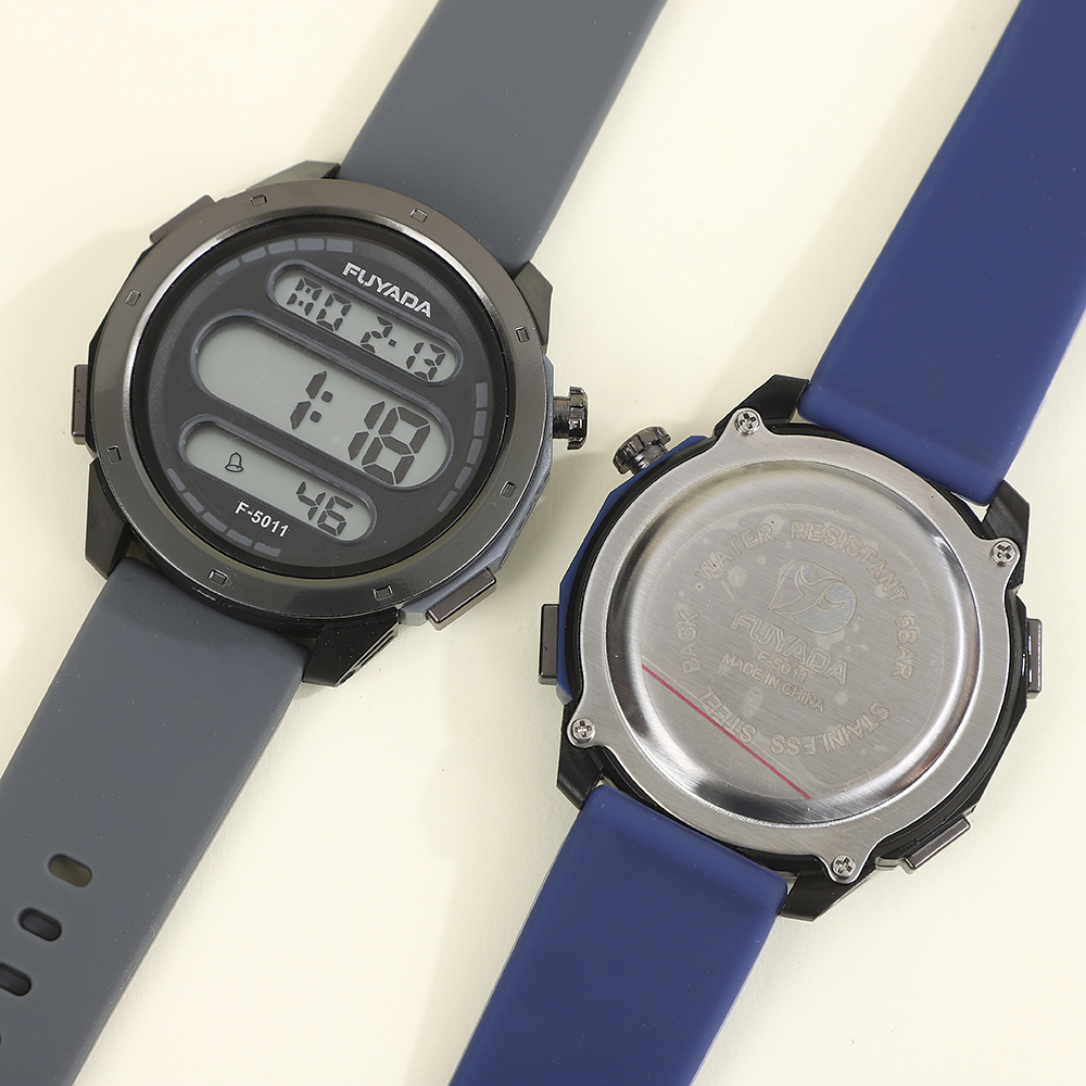 FUYADA's multi-functional electronic watch with luminous alarm clock is a high-quality waterproof electronic watch with a silicone strap and a skin-friendly alloy case. It is durable, shock-resistant and features a cool sporty style Specification image