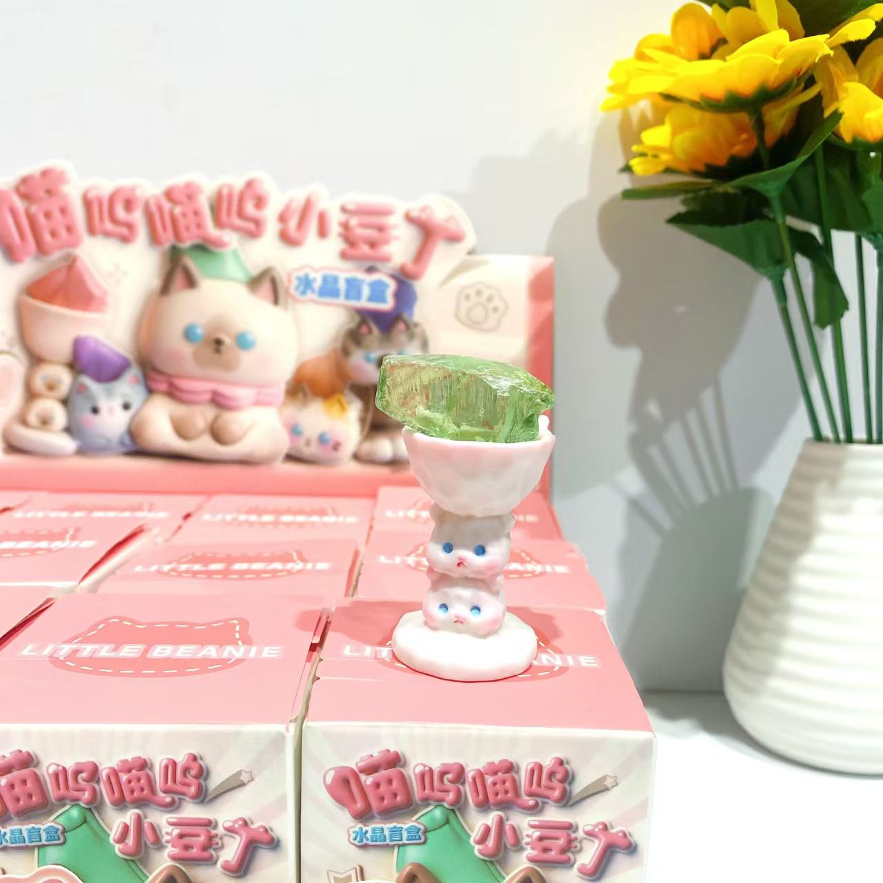 The new Meowu Little Bean Energy Crystal blind box figurine is a cute desktop decorative item Application Scenario