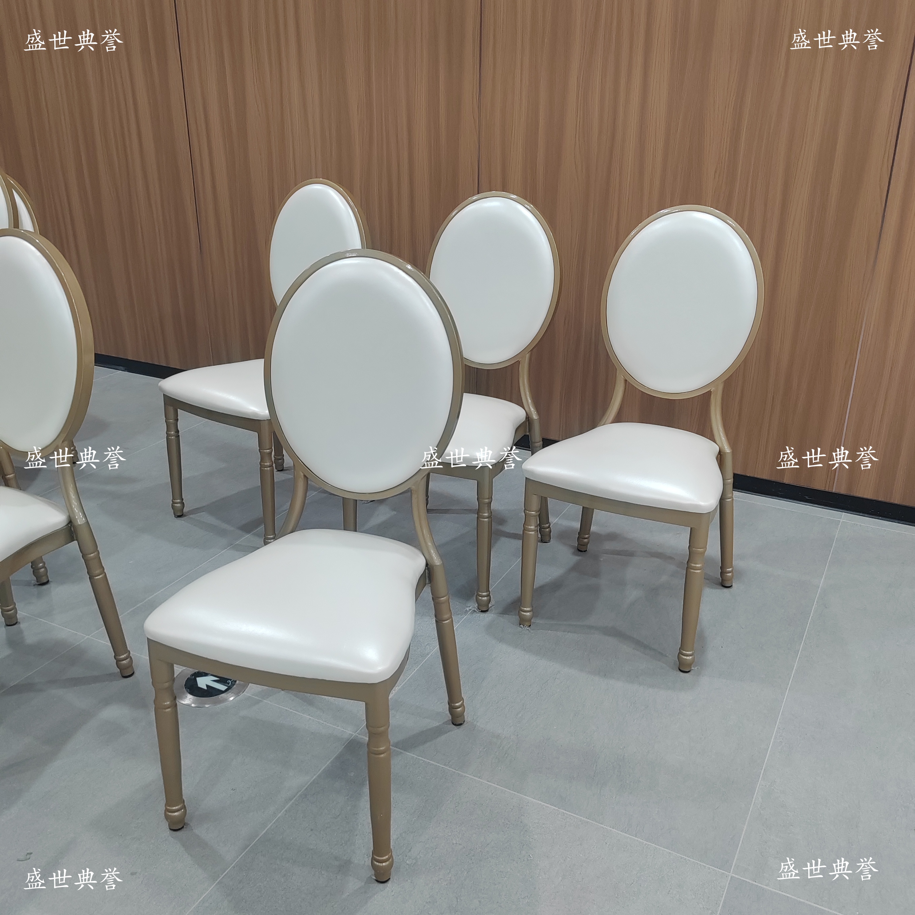 Wuhu Banquet Center Folding dining tables and chairs, hotel wedding banquet sun chairs, theme wedding round-back chairs, foreign trade dining tables and chairs Specification image