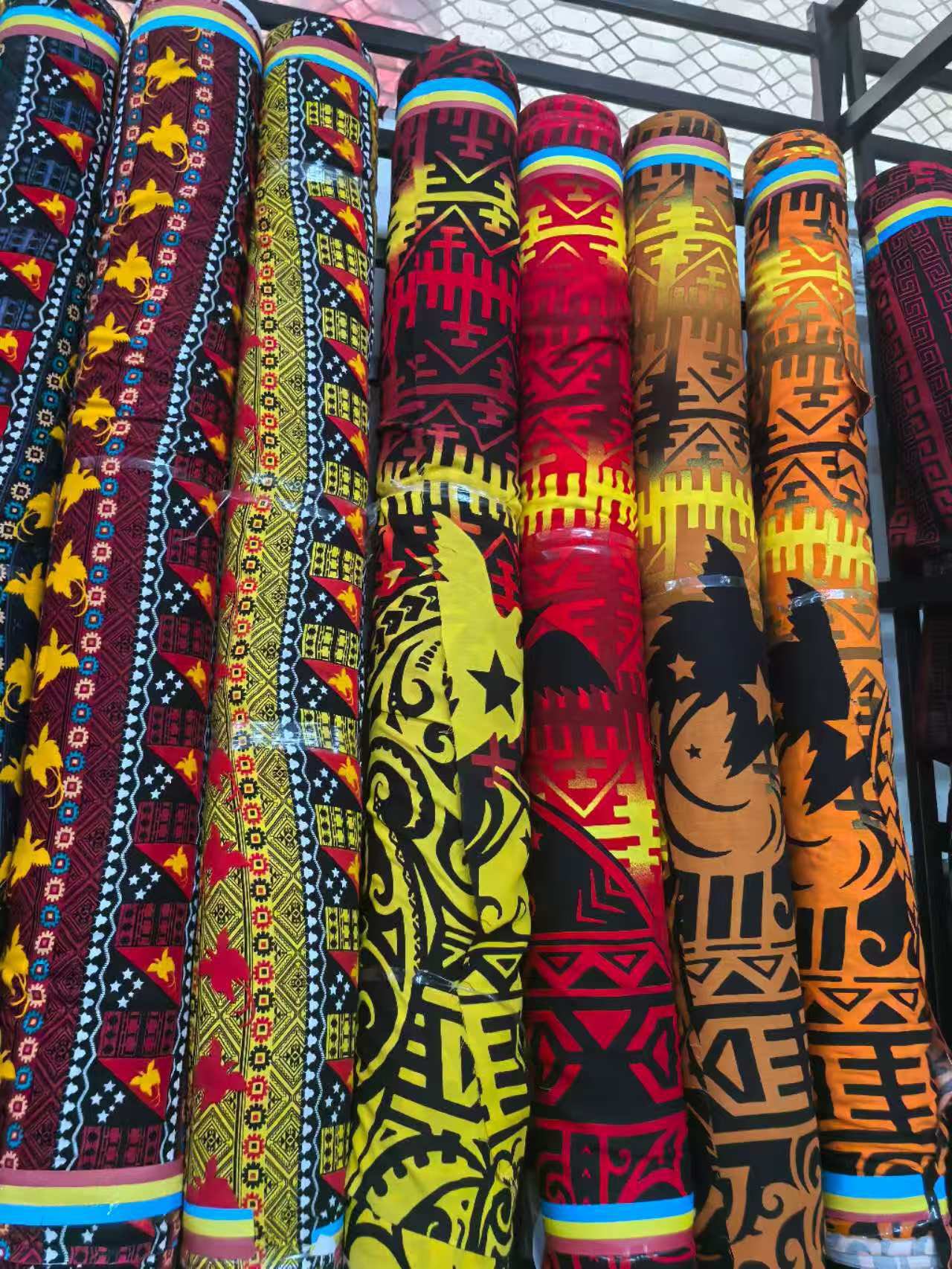 South Pacific tribal print lavalava fabric, faux cotton fabric, vacation shawl, beach towel, piece skirt, factory wholesale, viscose (faux cotton) fabric, Qni clothing material Specification image