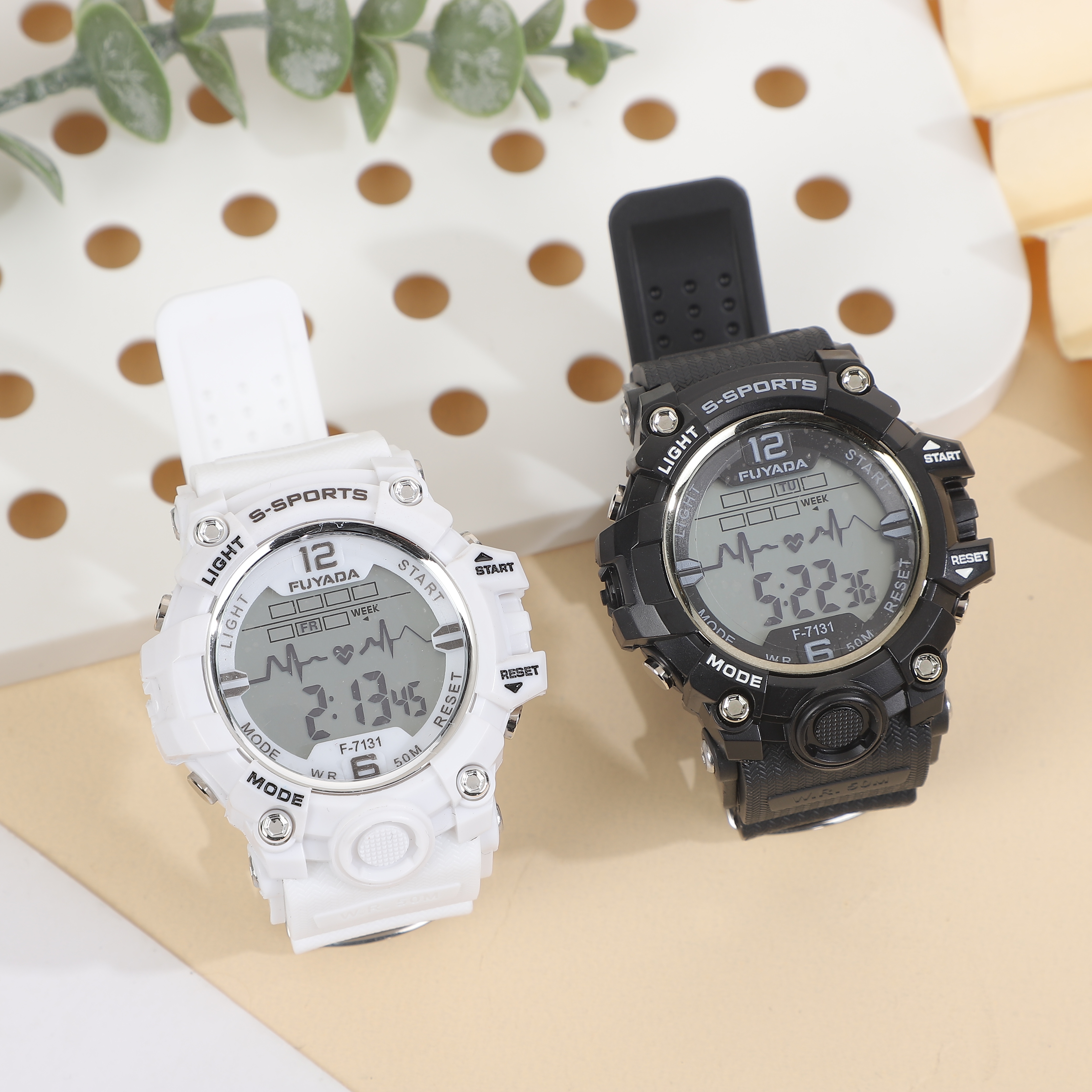 FUYADA 50-meter water-resistant electronic watch for teenagers, multi-functional luminous timing alarm clock, shockproof wristwatch, suitable for daily swimming and running for both boys and girls, digital sports electronic watch details Picture