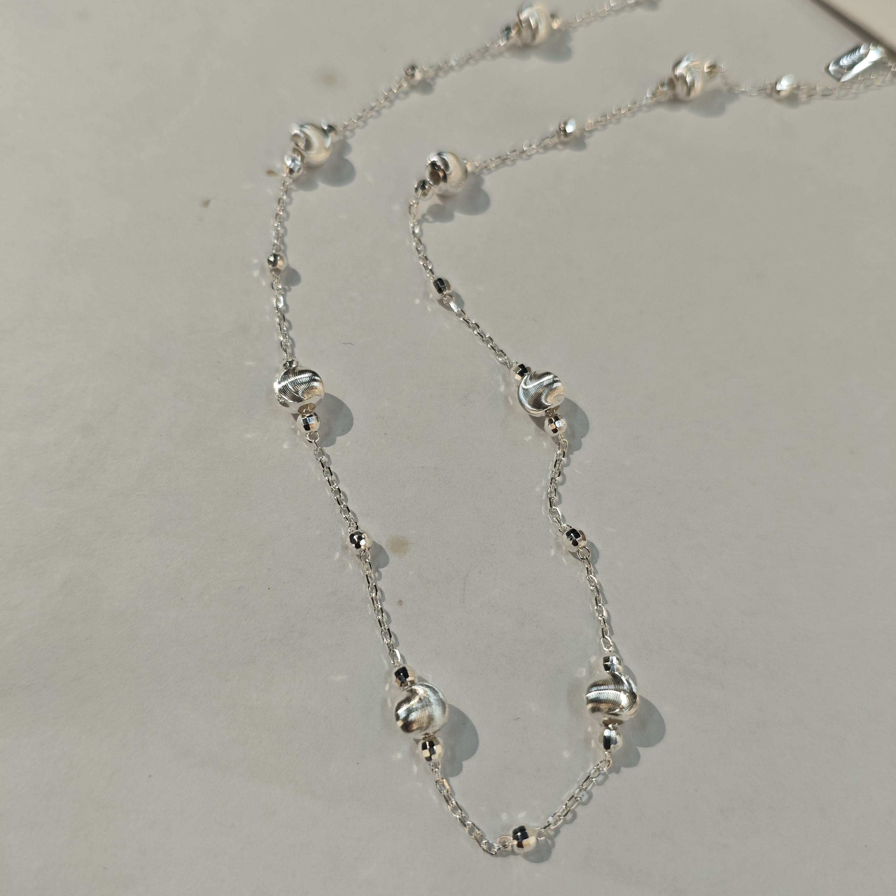 Influential new accessory, S925 silver simple, fashionable and niche design brushed round bead silver necklace Specification image