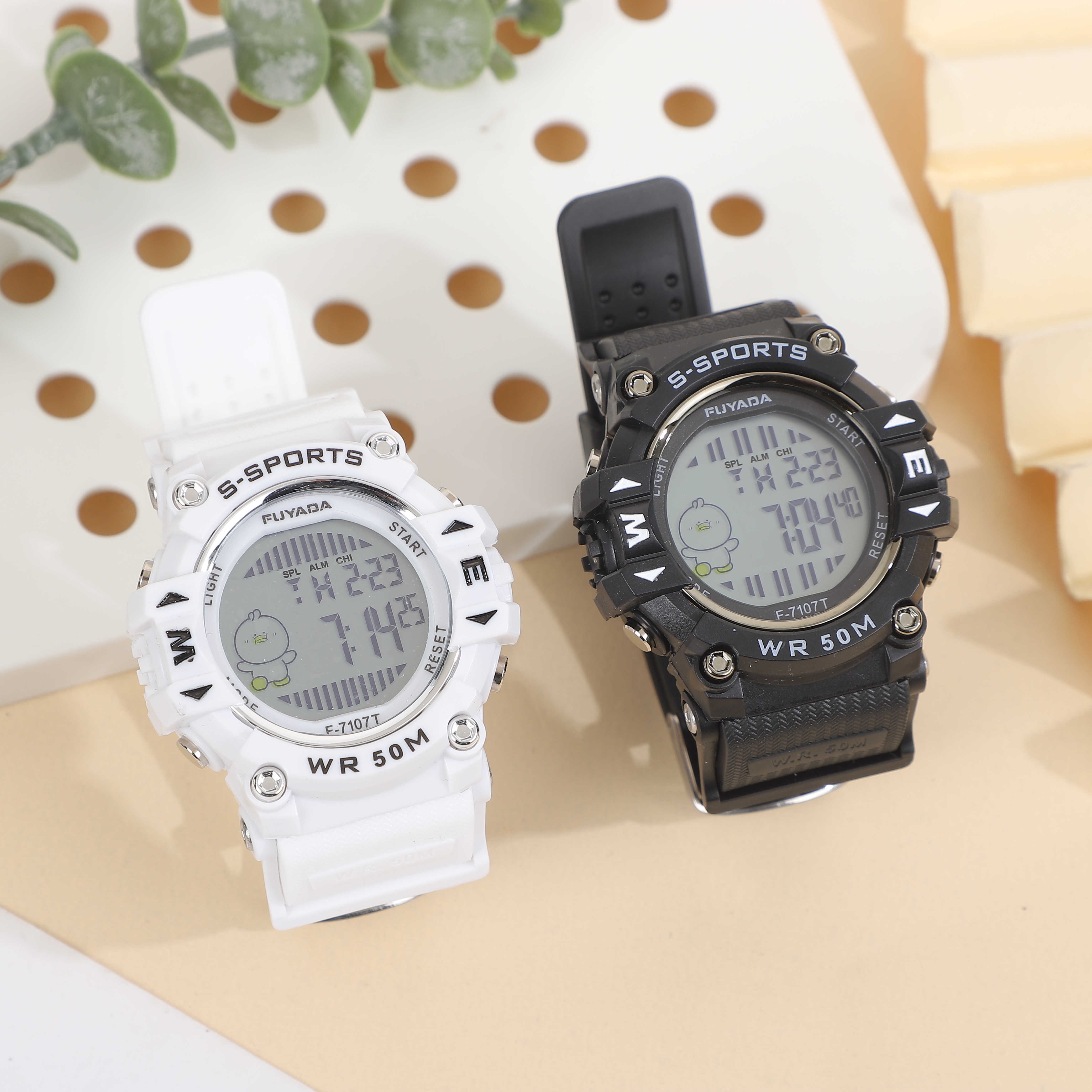 Fuyada 50-meter professional waterproof electronic watch, special for male and female students' outdoor swimming, luminous alarm clock chronograph stopwatch, shockproof and wear-resistant multi-functional digital wristwatch, trendy electronic watch for teenagers on campus details Picture