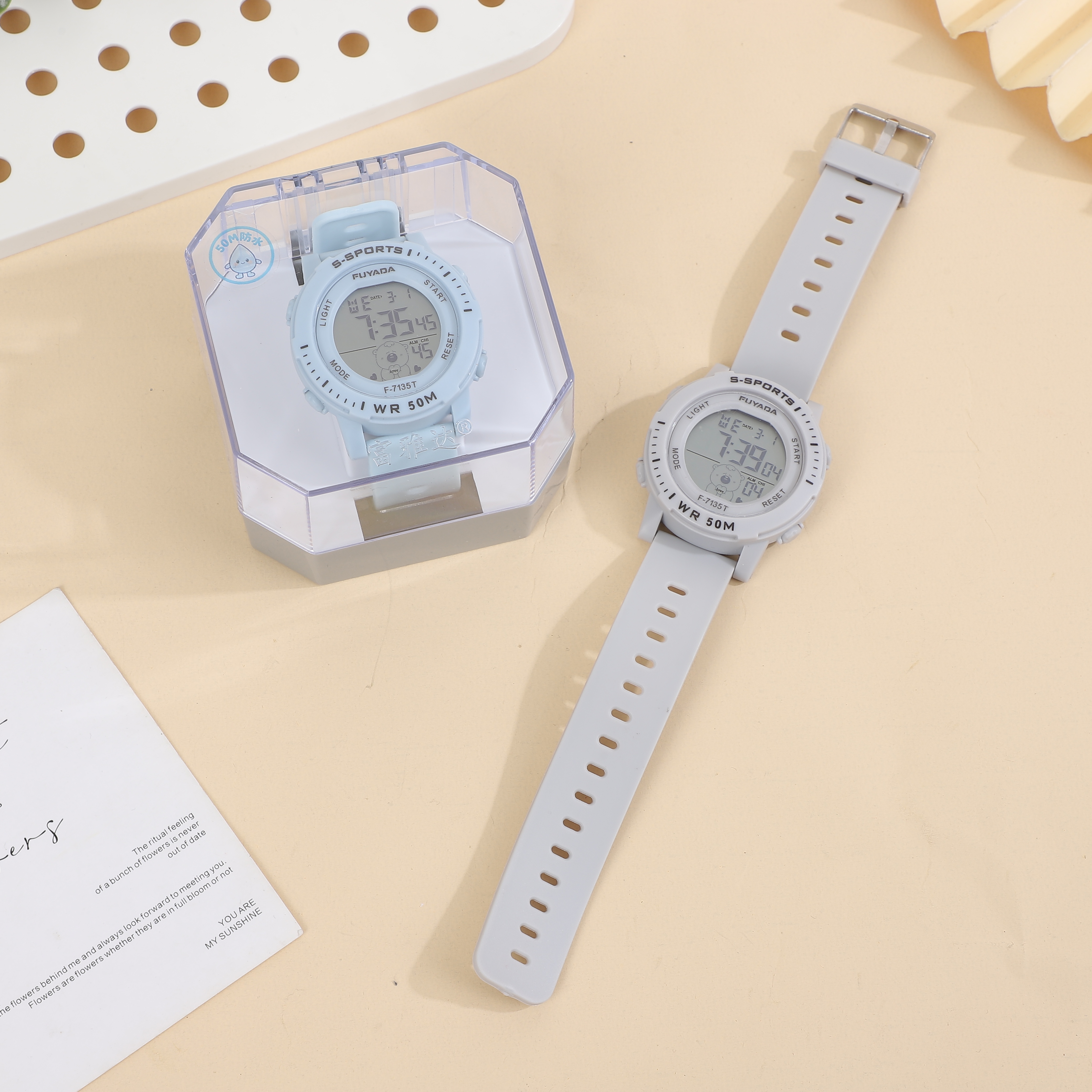 FUYADA waterproof electronic watch for students, boys and girls, luminous multi-functional sports chronograph wristwatch, shockproof alarm clock for teenagers' outdoor swimming, simple, trendy and versatile electronic wristwatch for daily wear details Picture