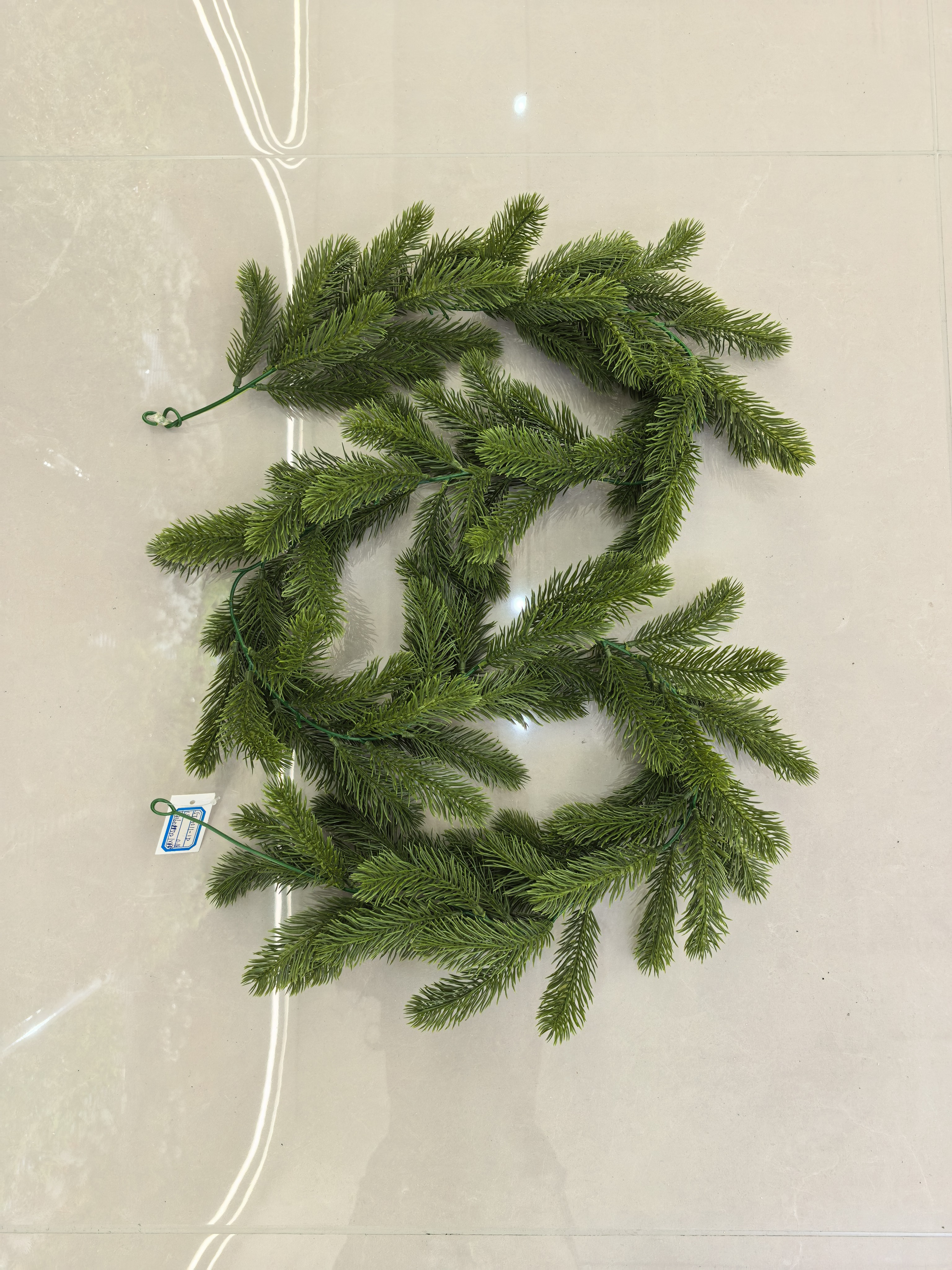 Christmas office cultural supplies, Christmas decorations, Christmas rattan artificial plants, Christmas artificial green plants, Christmas decorative pendants