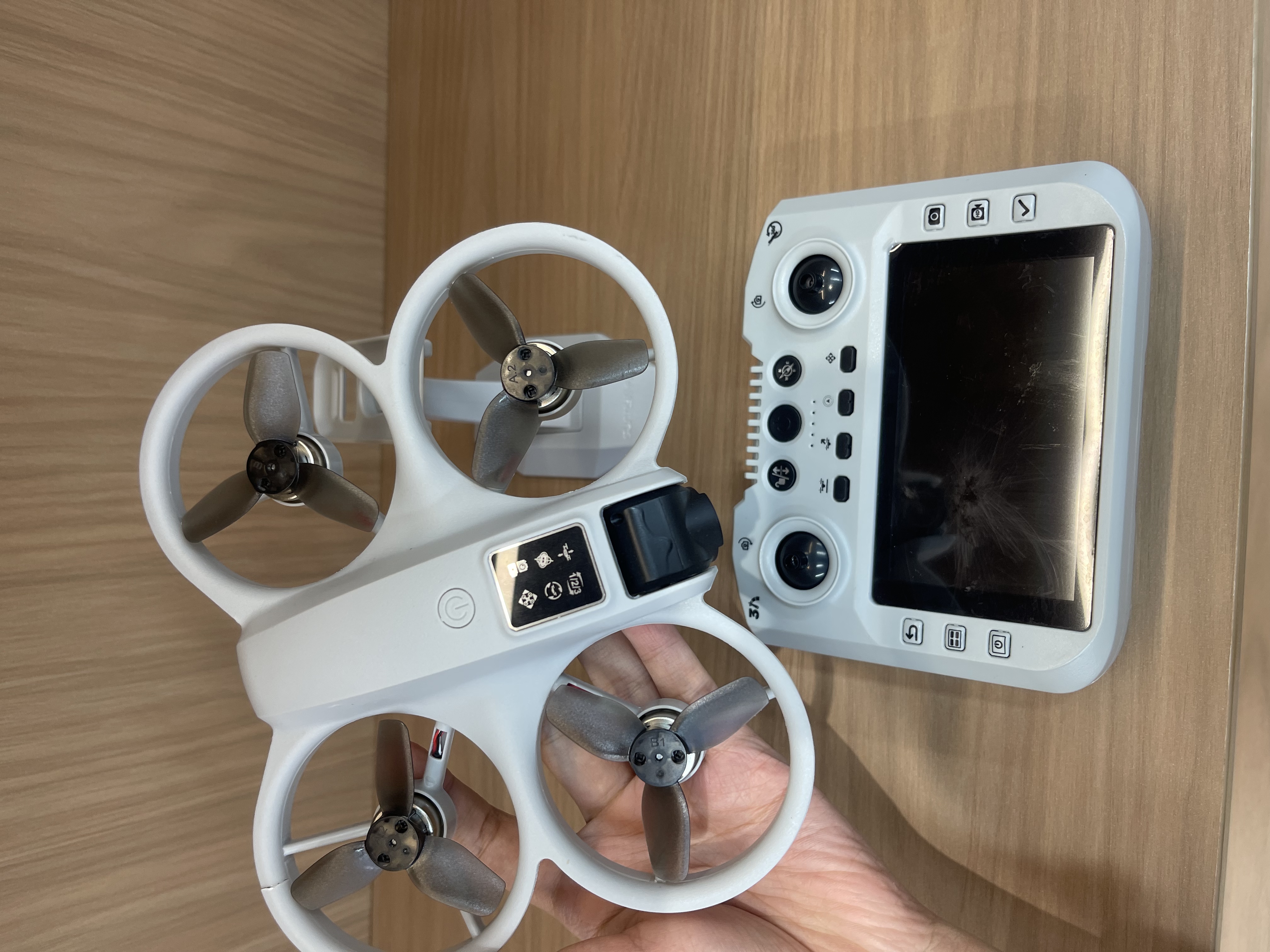 进口电动遥控悬浮无人机 儿童玩具配遥控器无人机遥控工程车玩具遥控