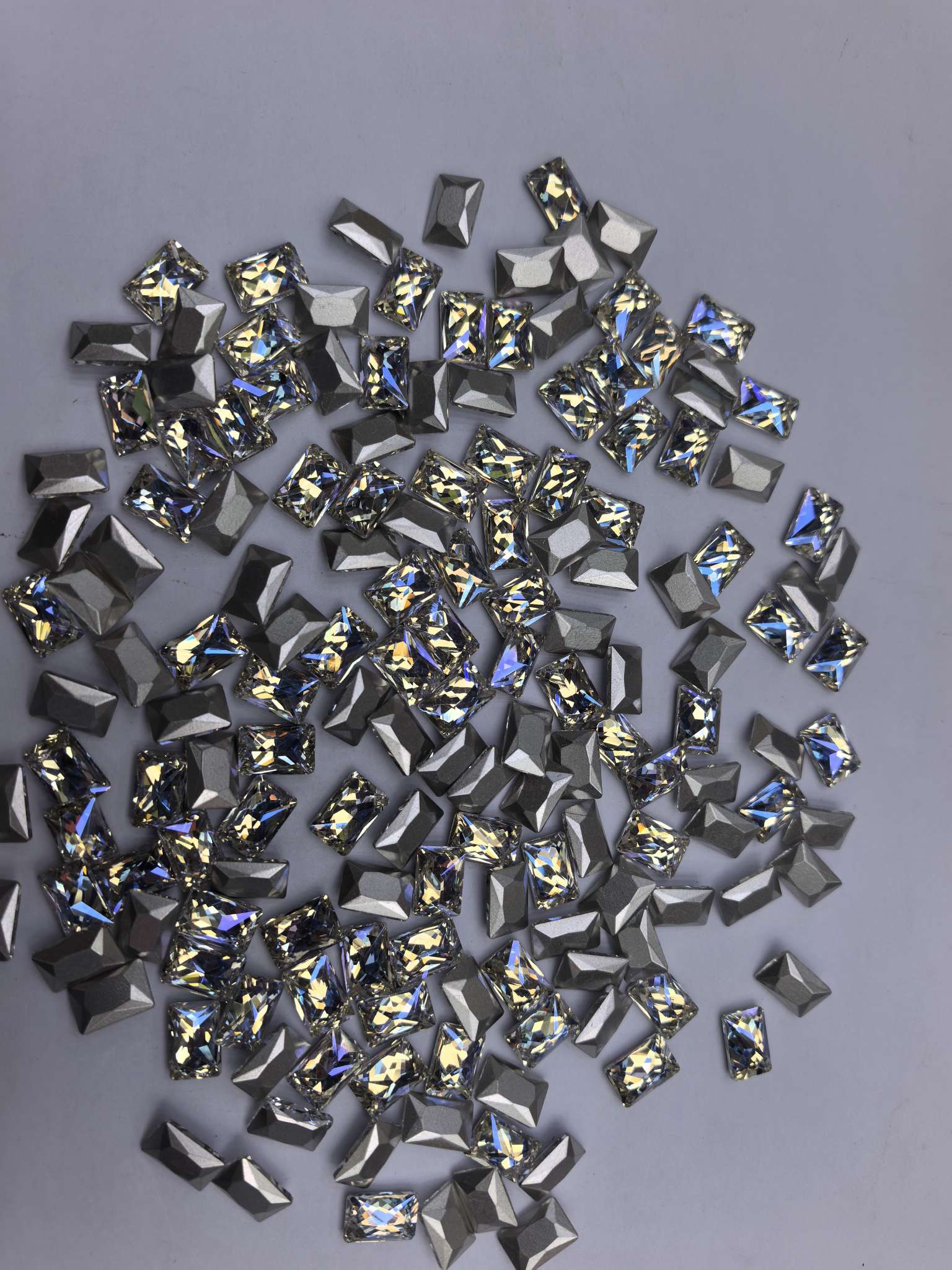 Silver crystal diamond jewelry made of alloy material, light luxury for daily wear detail image 4